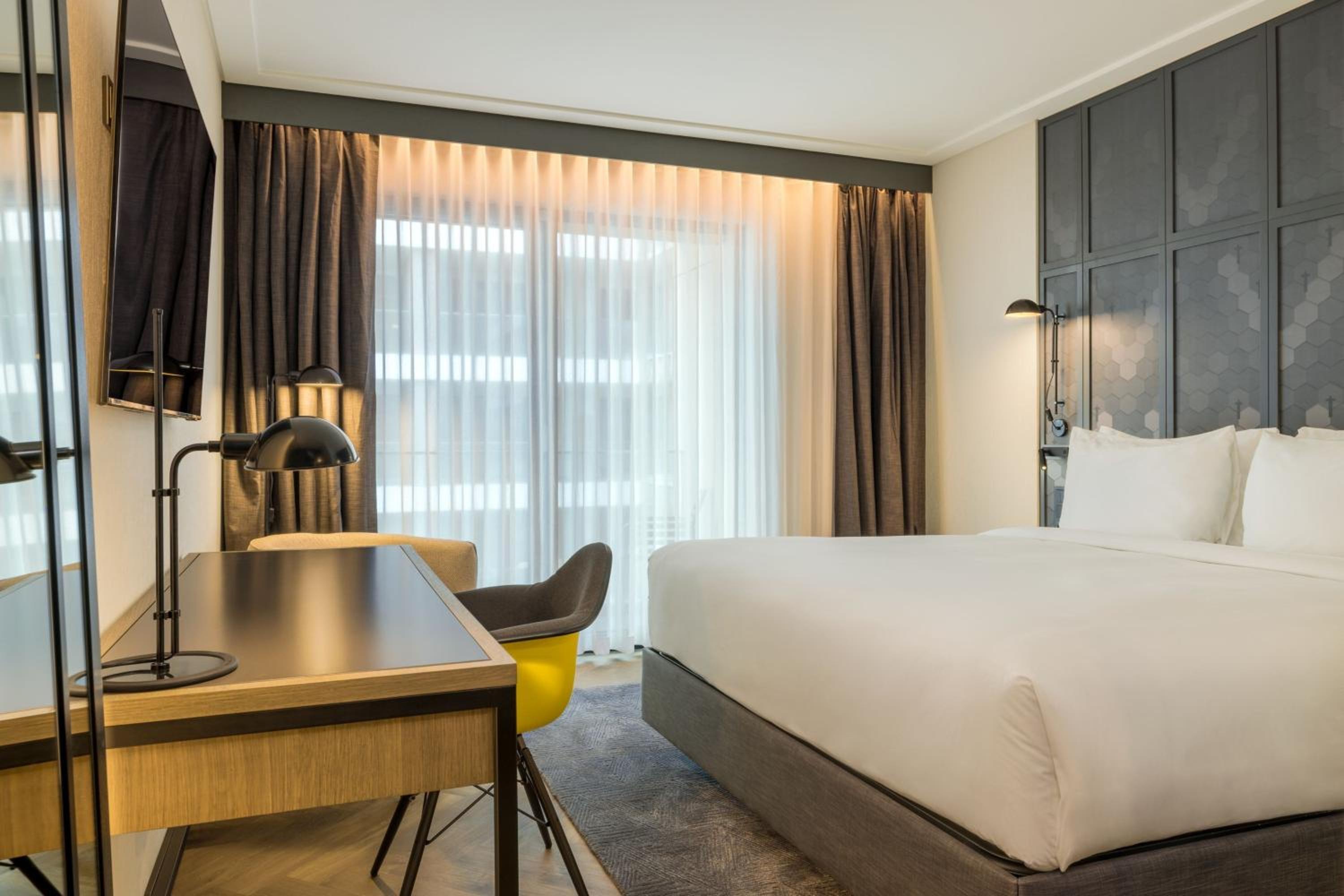 Standard, Guest room, 1 Doubles, Balcony - Photo 1