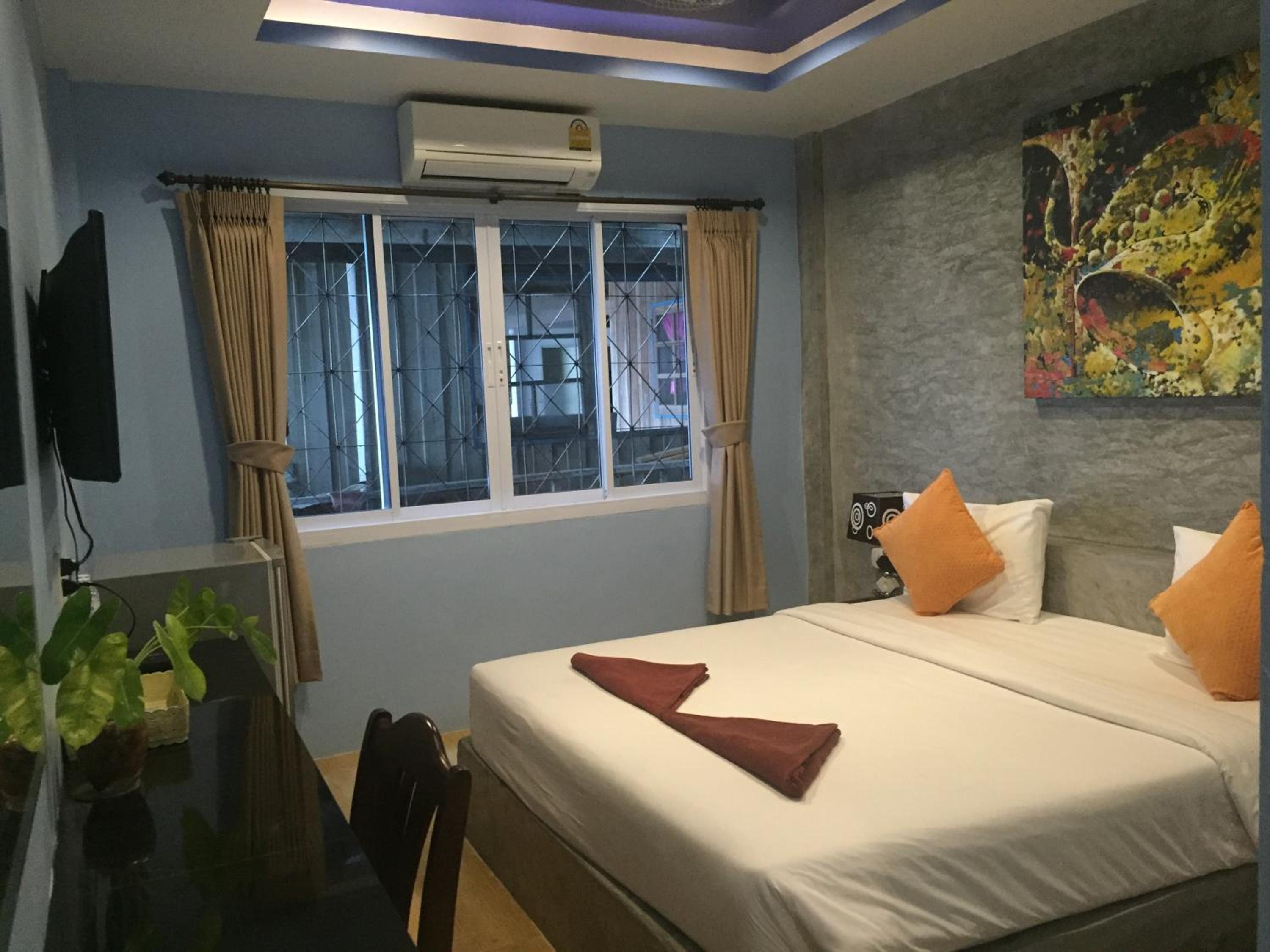 Basic Double Room photo 3