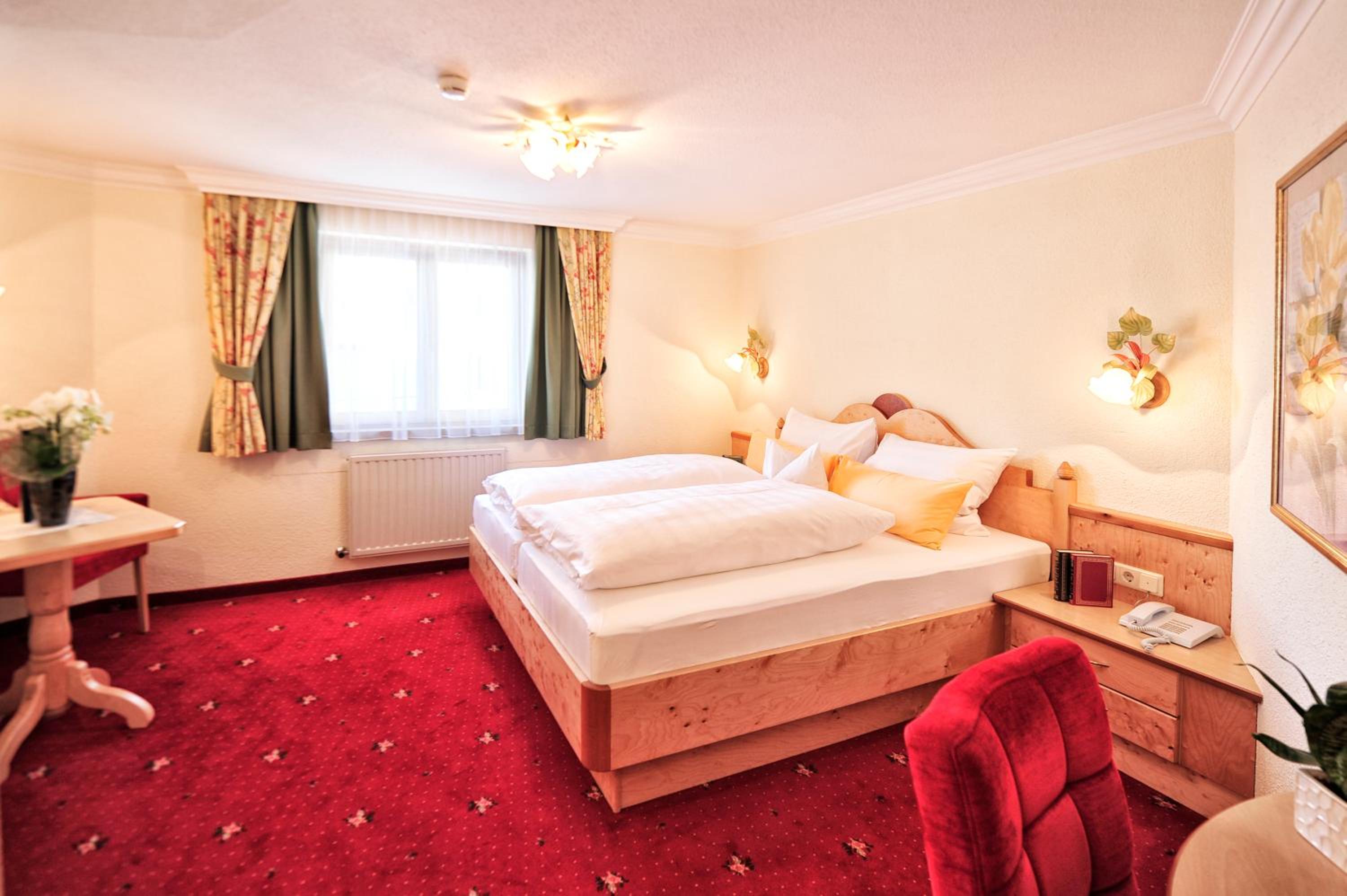 Economy Single Room