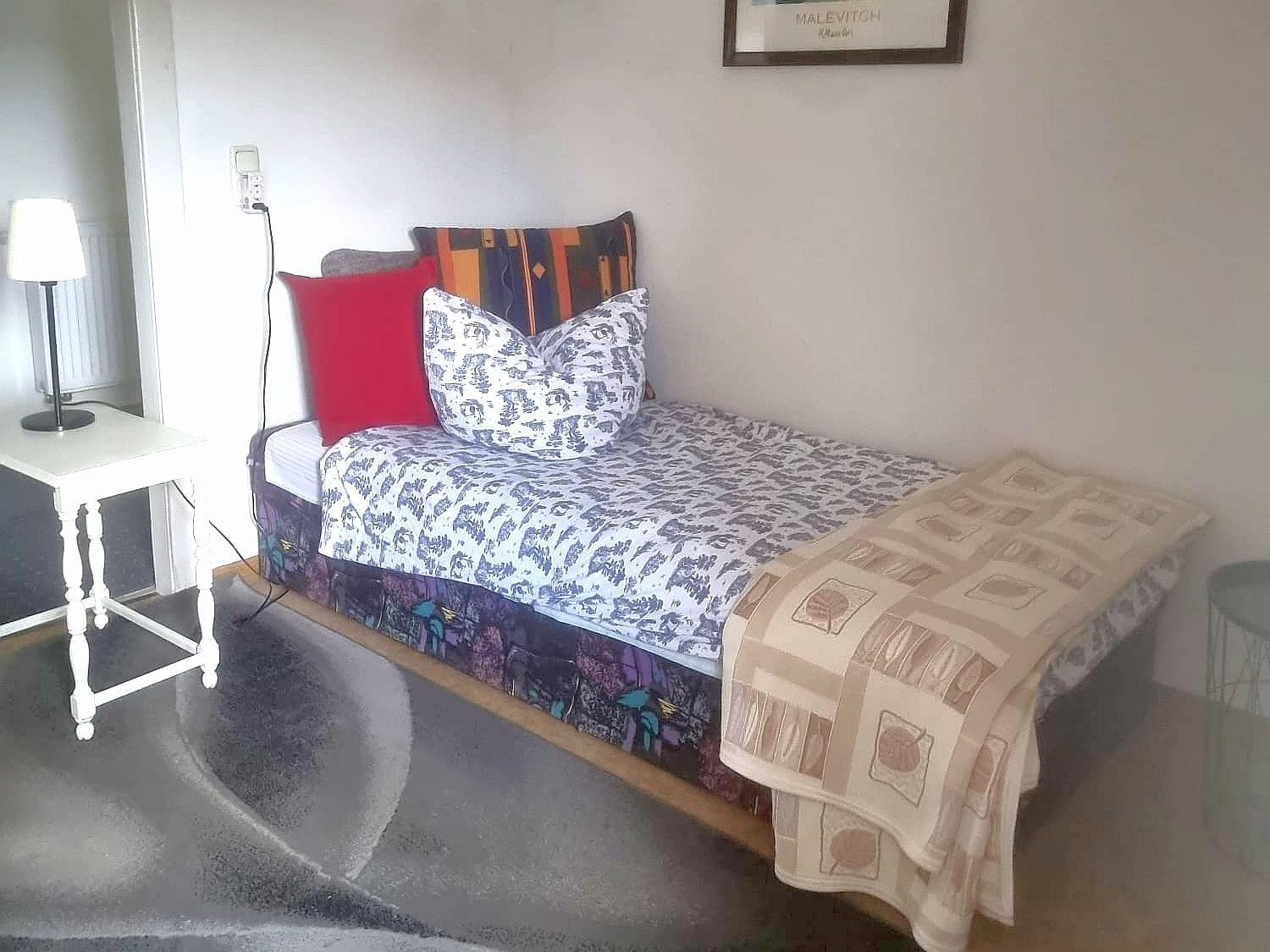 Budget Double Room photo 3