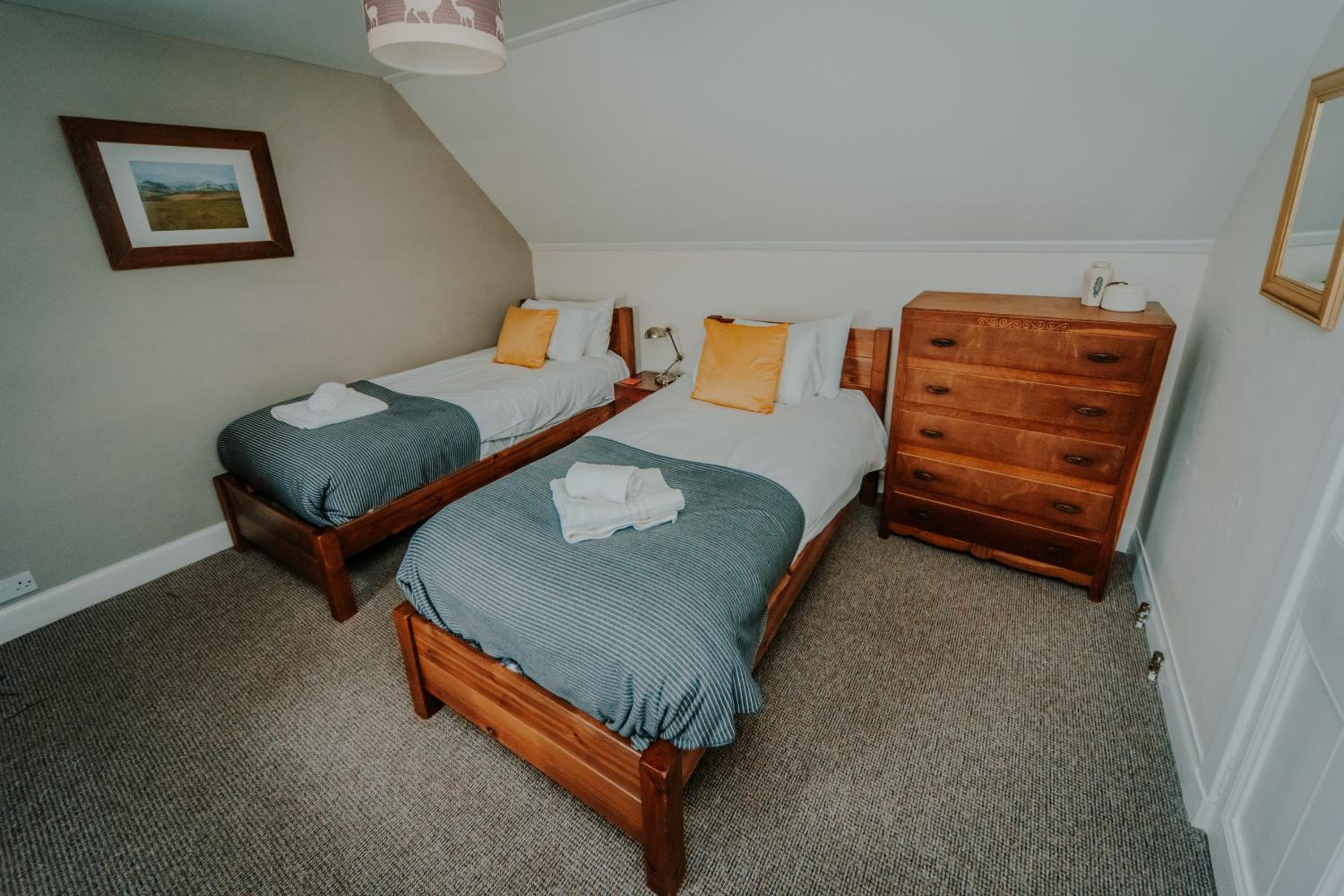 Farmhouse - Photo 20