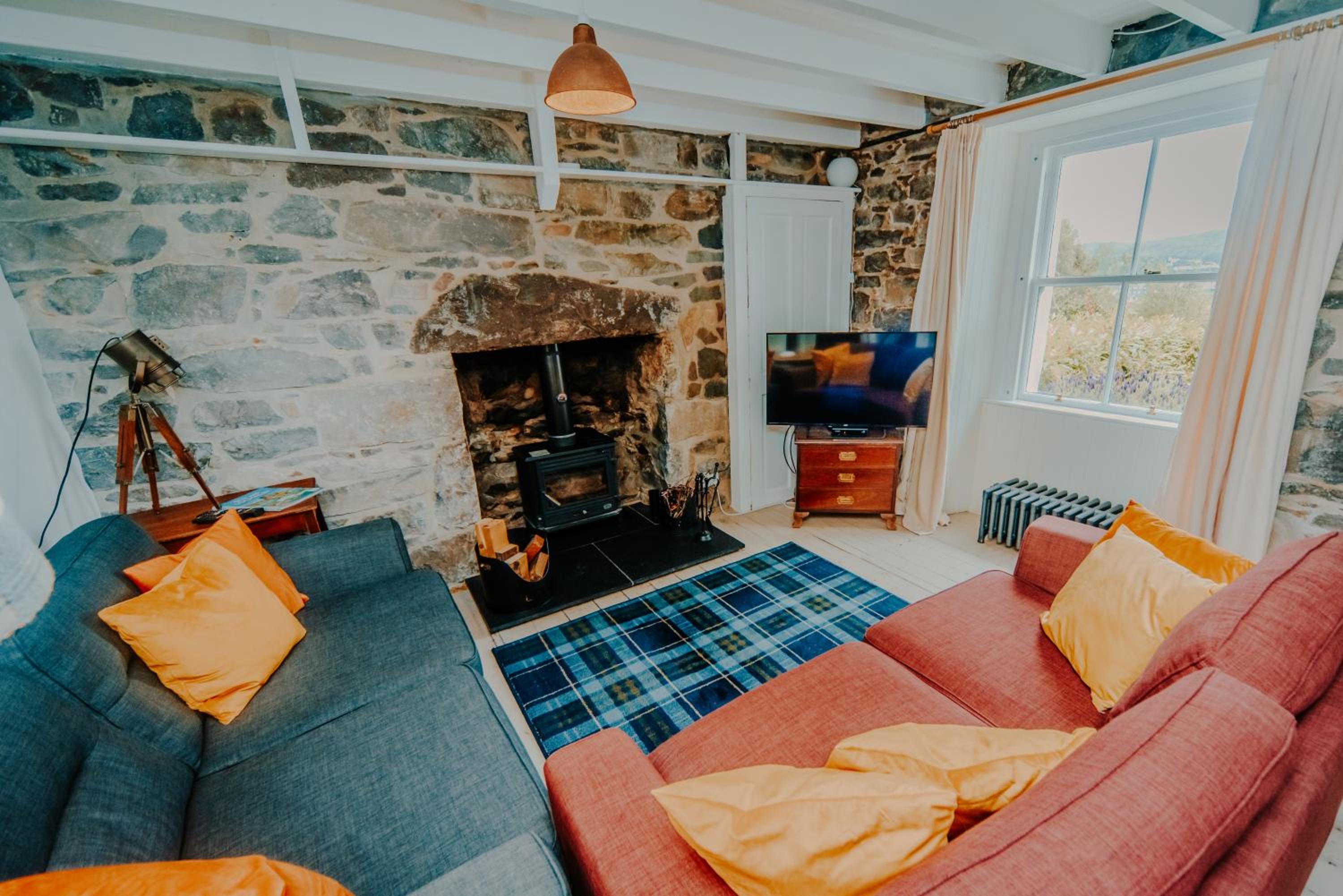 Farmhouse - Photo 23