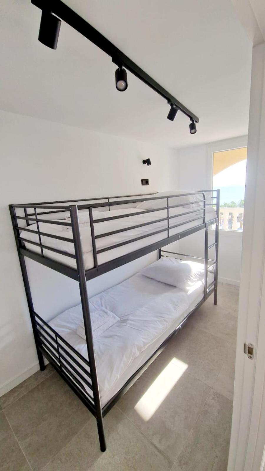 Two-Bedroom Apartment with View photo 3
