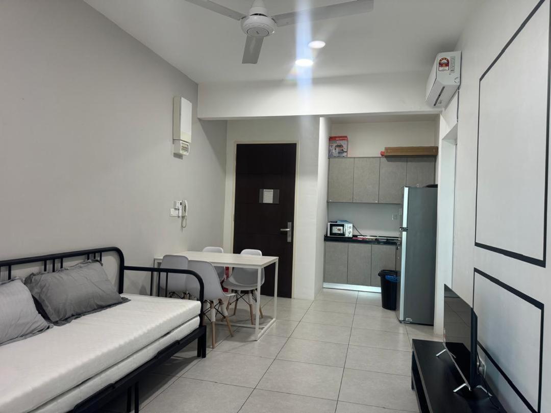 Apartment photo 1