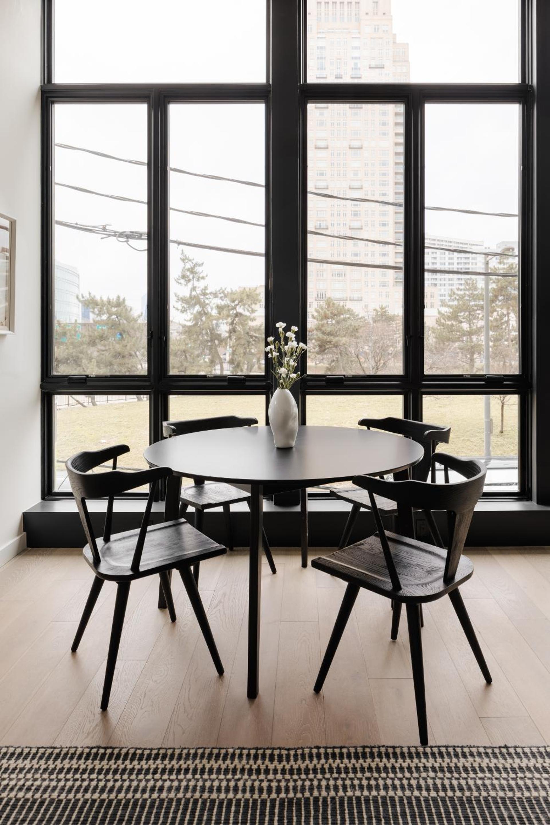 Sonder Onyx, Photo 8