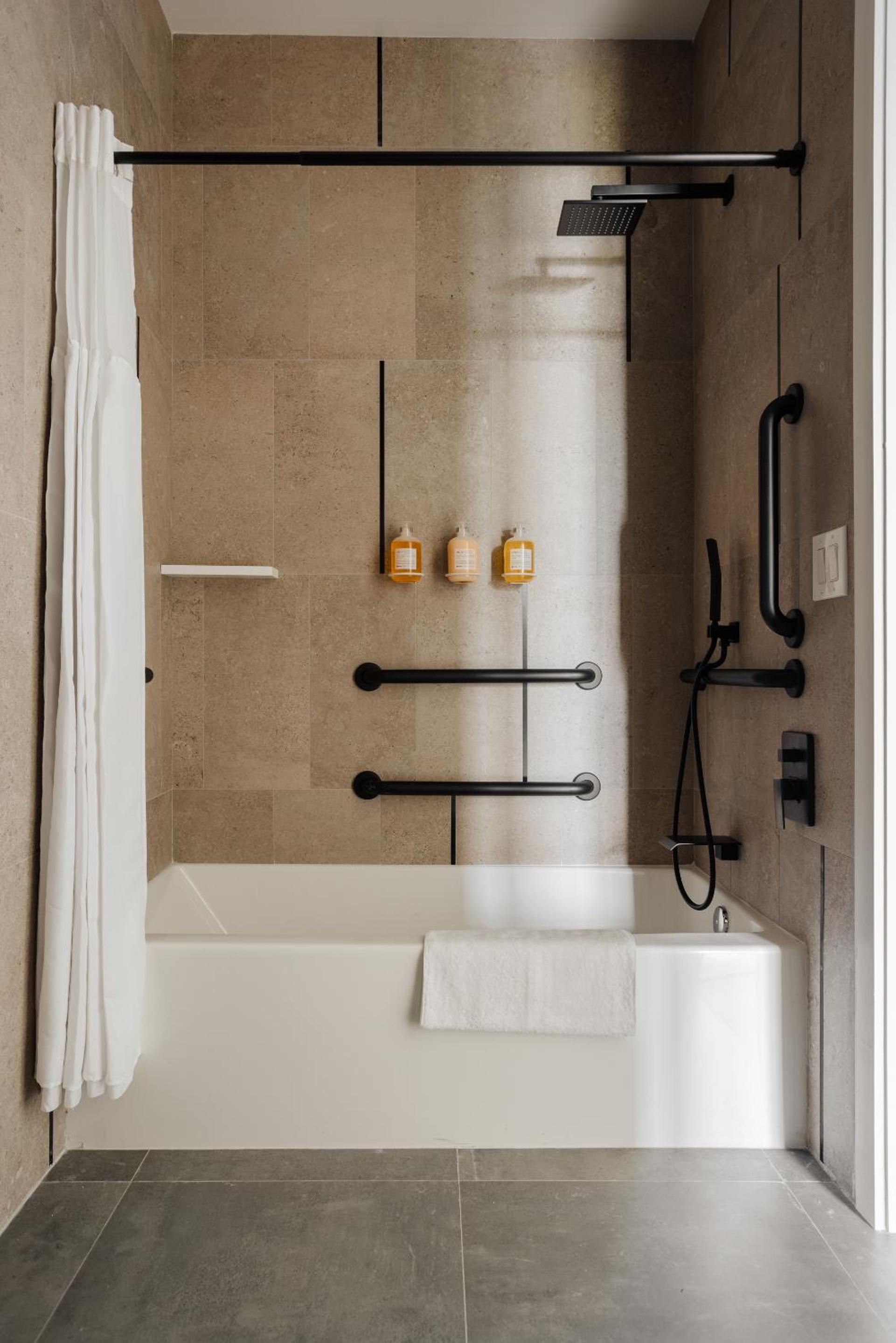 Sonder Onyx, Photo 5