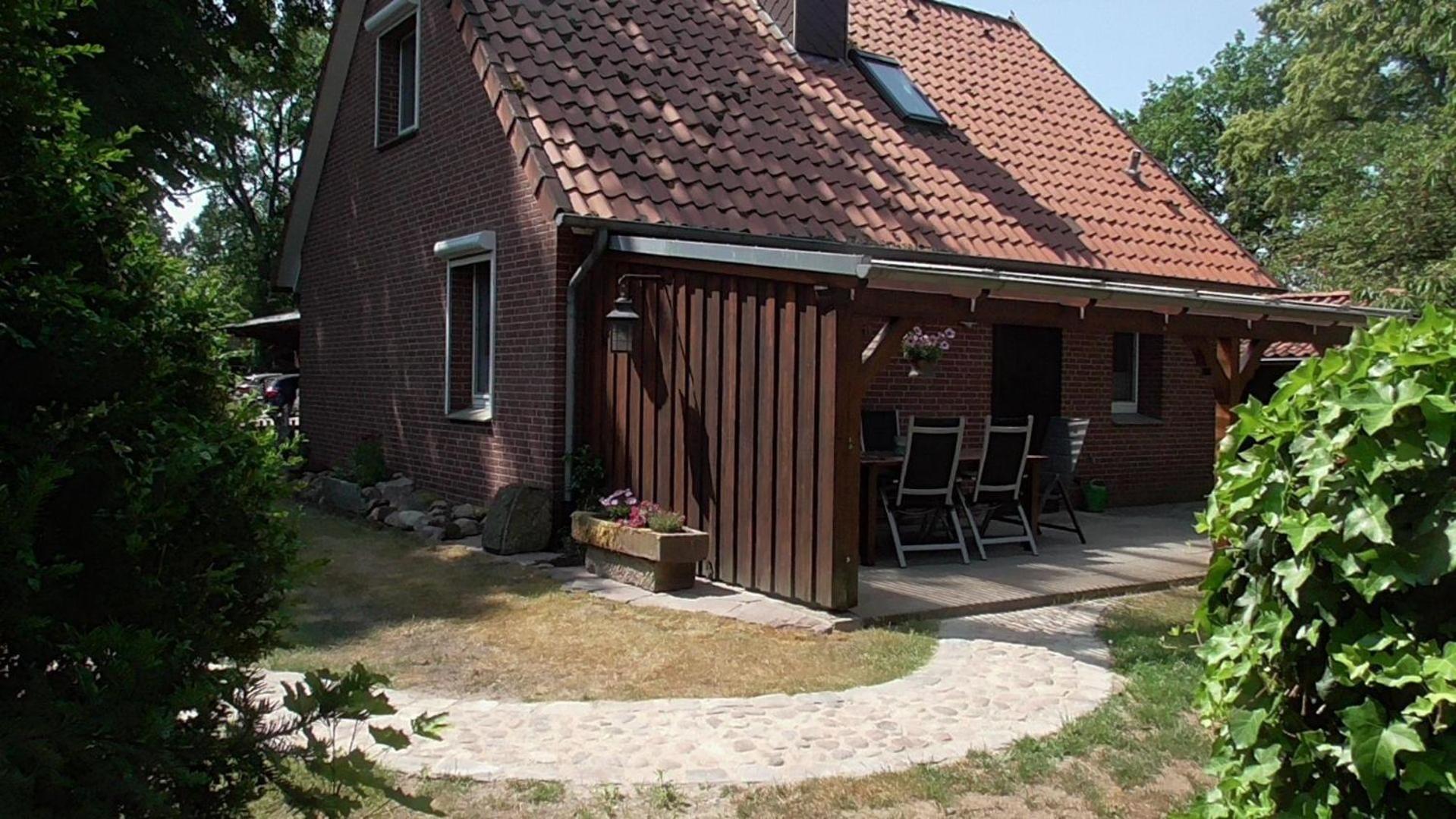 Three-Bedroom Vacation Home  photo 2