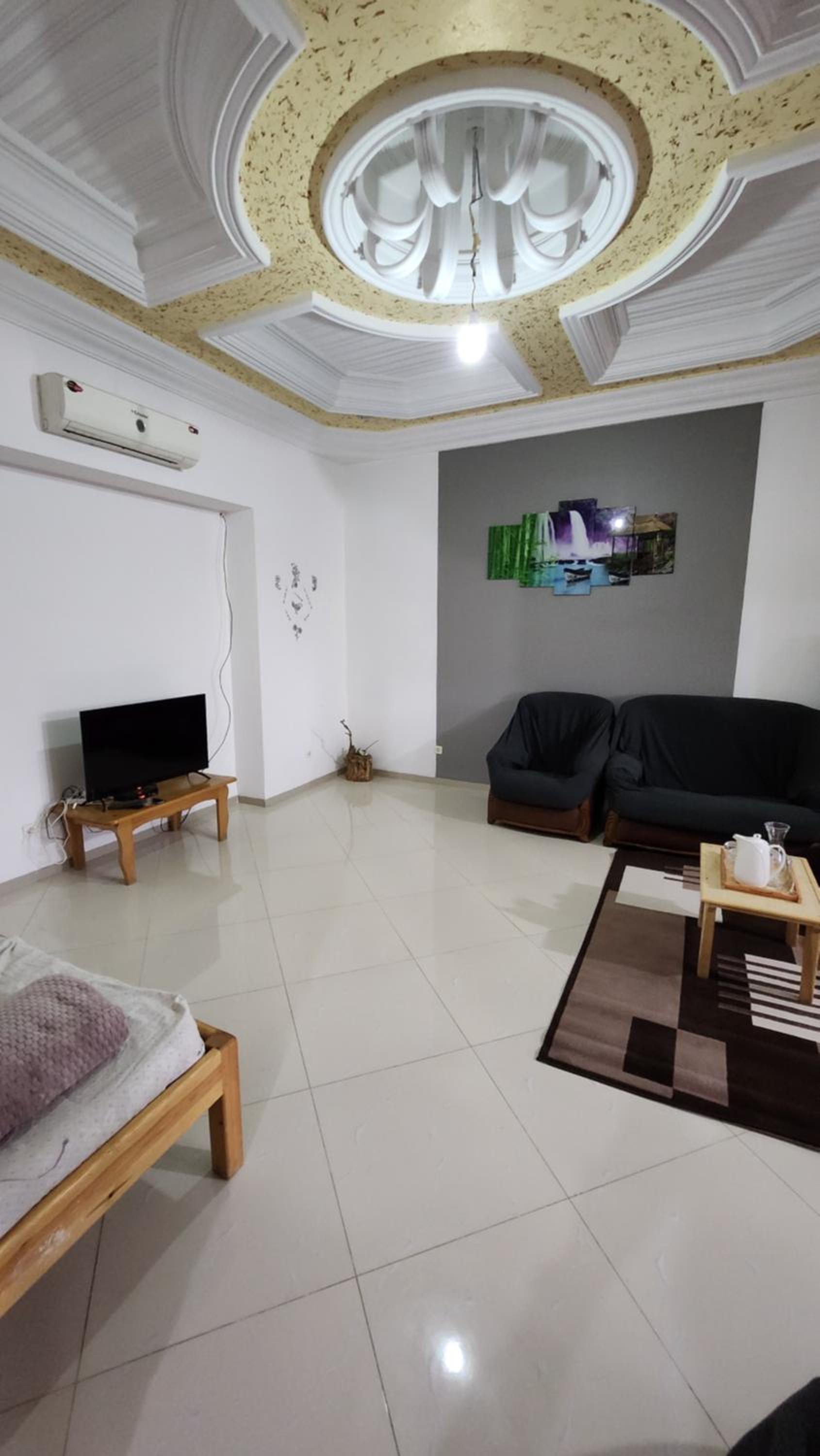 Apartment - Ground Floor photo 3