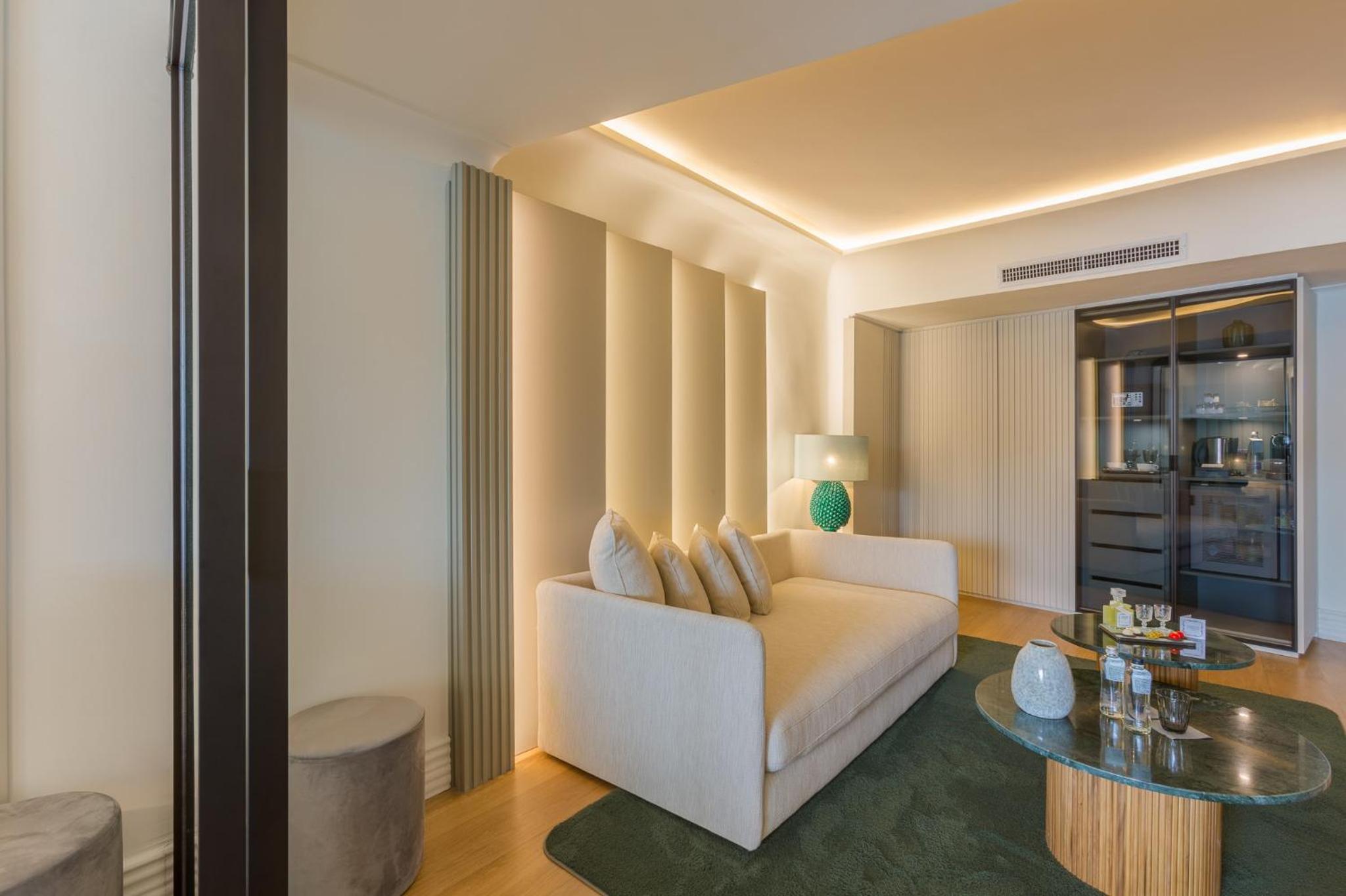 Suite with Sea View - Photo 5