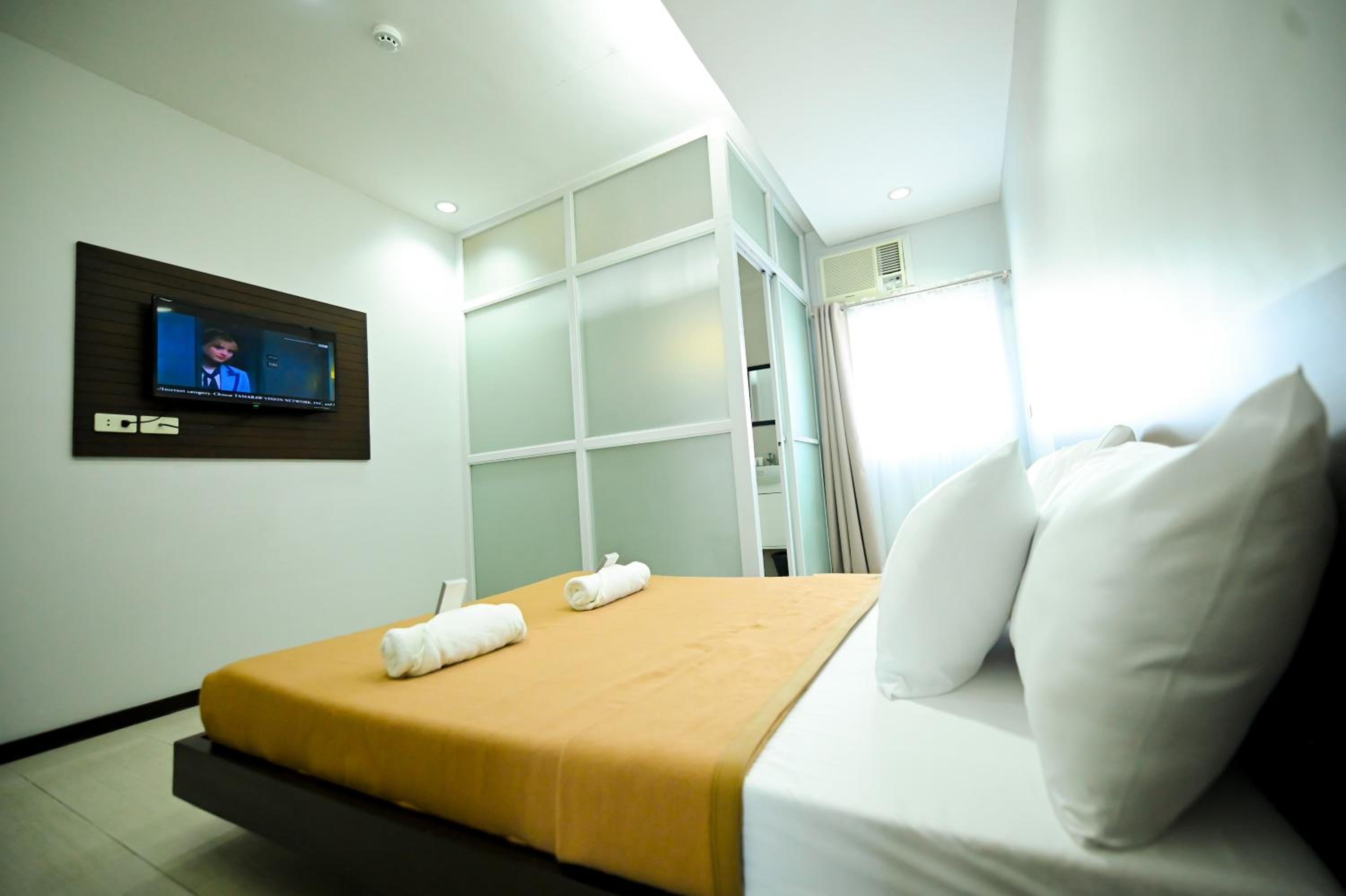 Standard Double Room photo 3