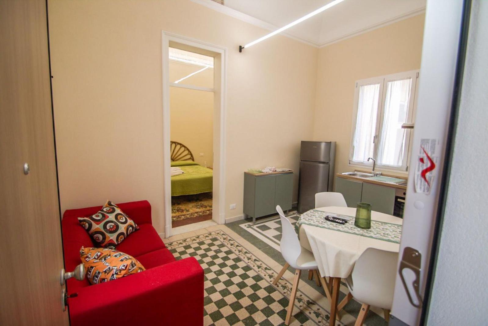 One-Bedroom Apartment