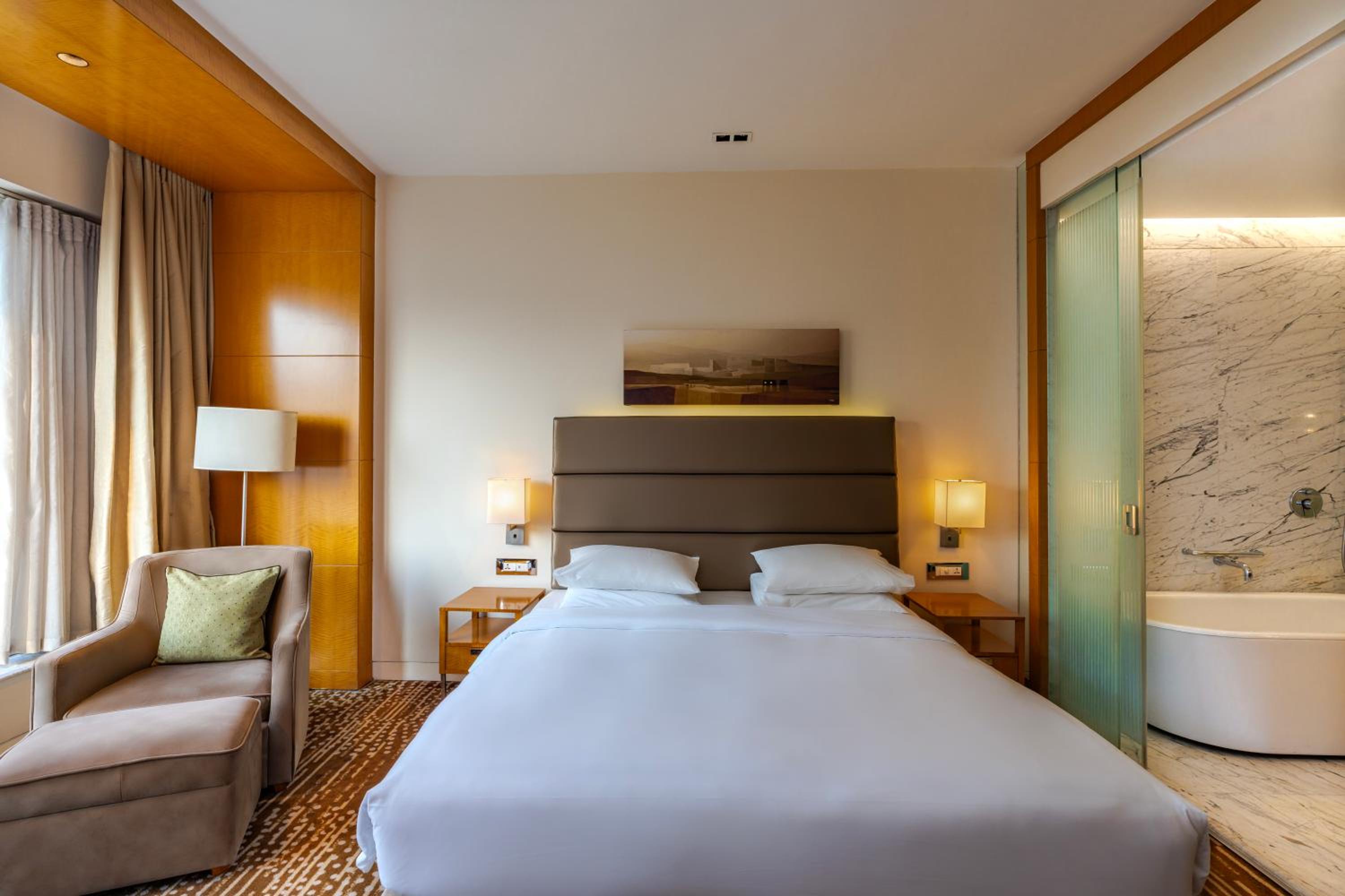1 King Bed 1 King Bed