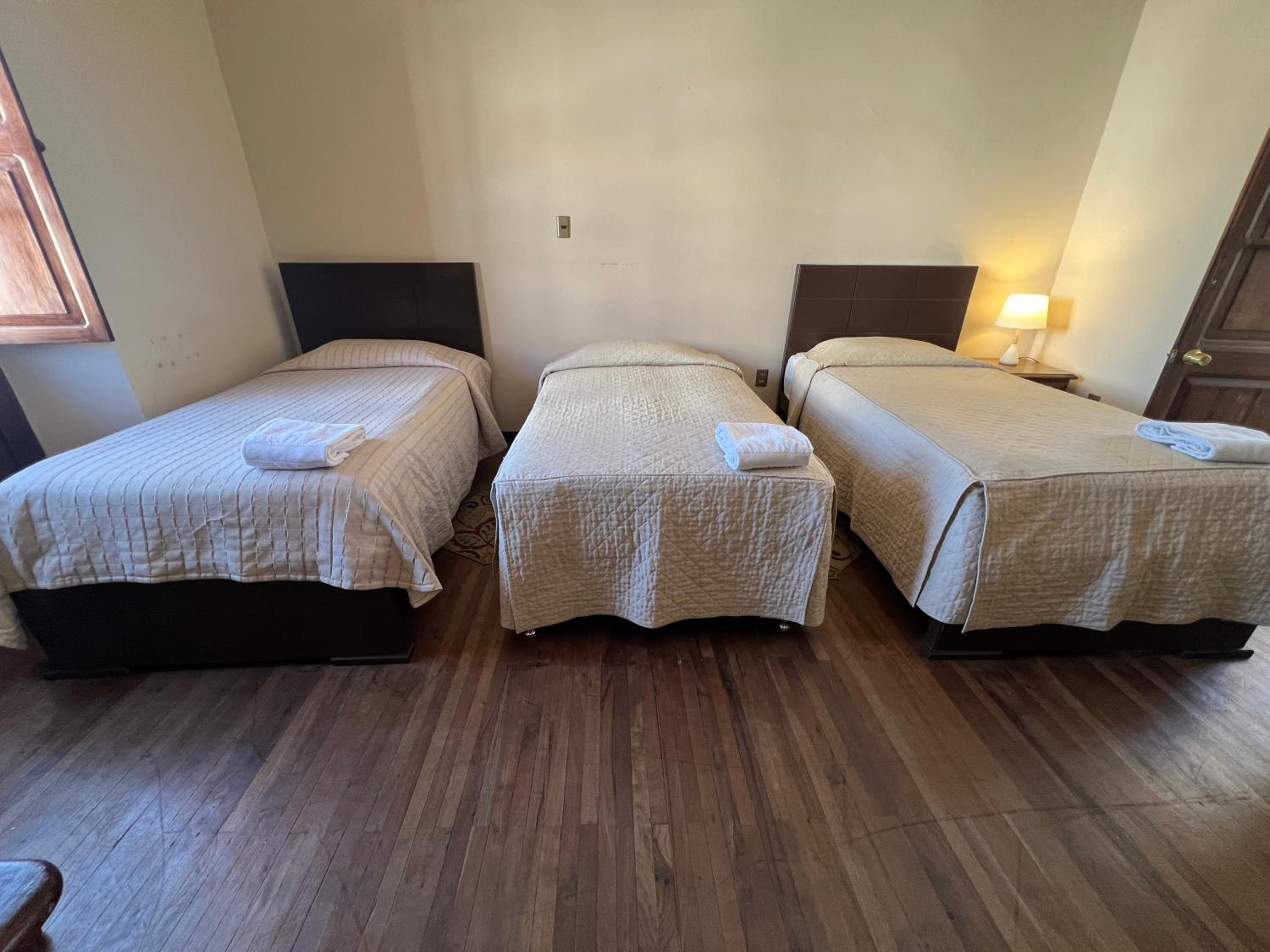 Bed In 4-Bed Mixed Dormitory Room photo 2