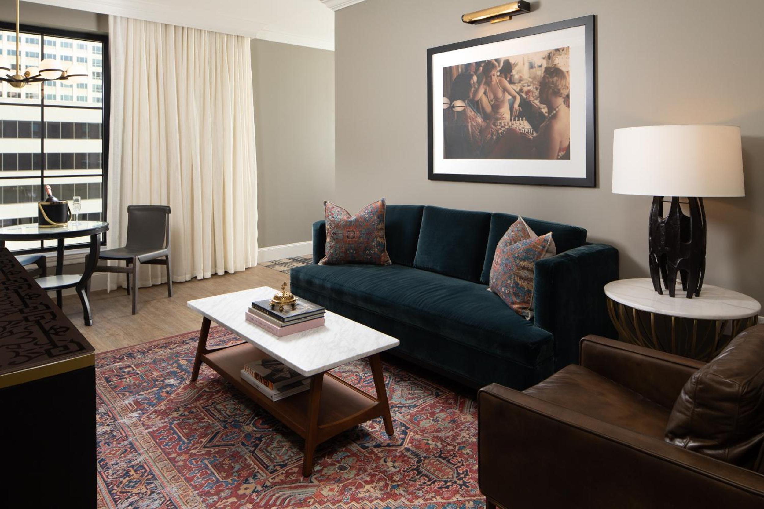Balcony Suite King