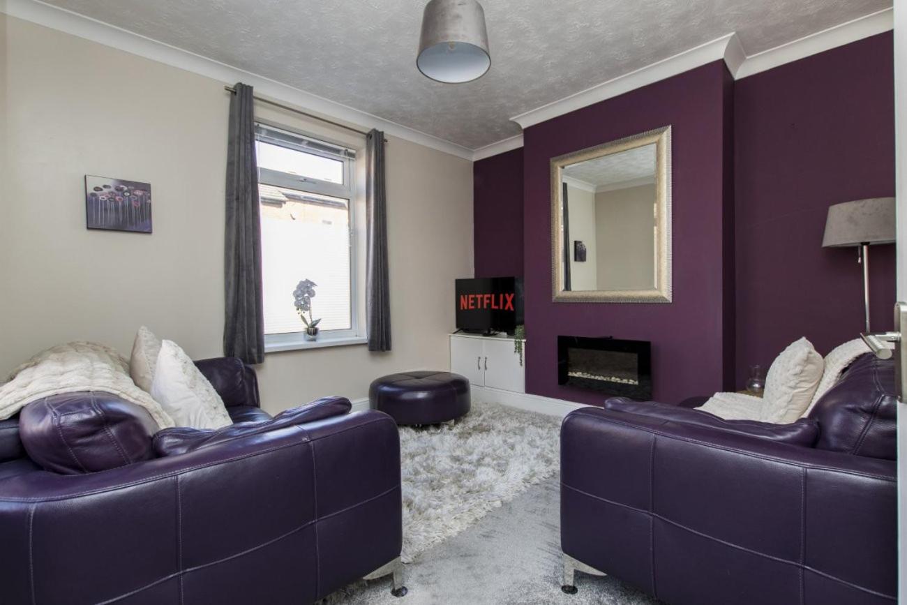 Three-Bedroom House photo 2