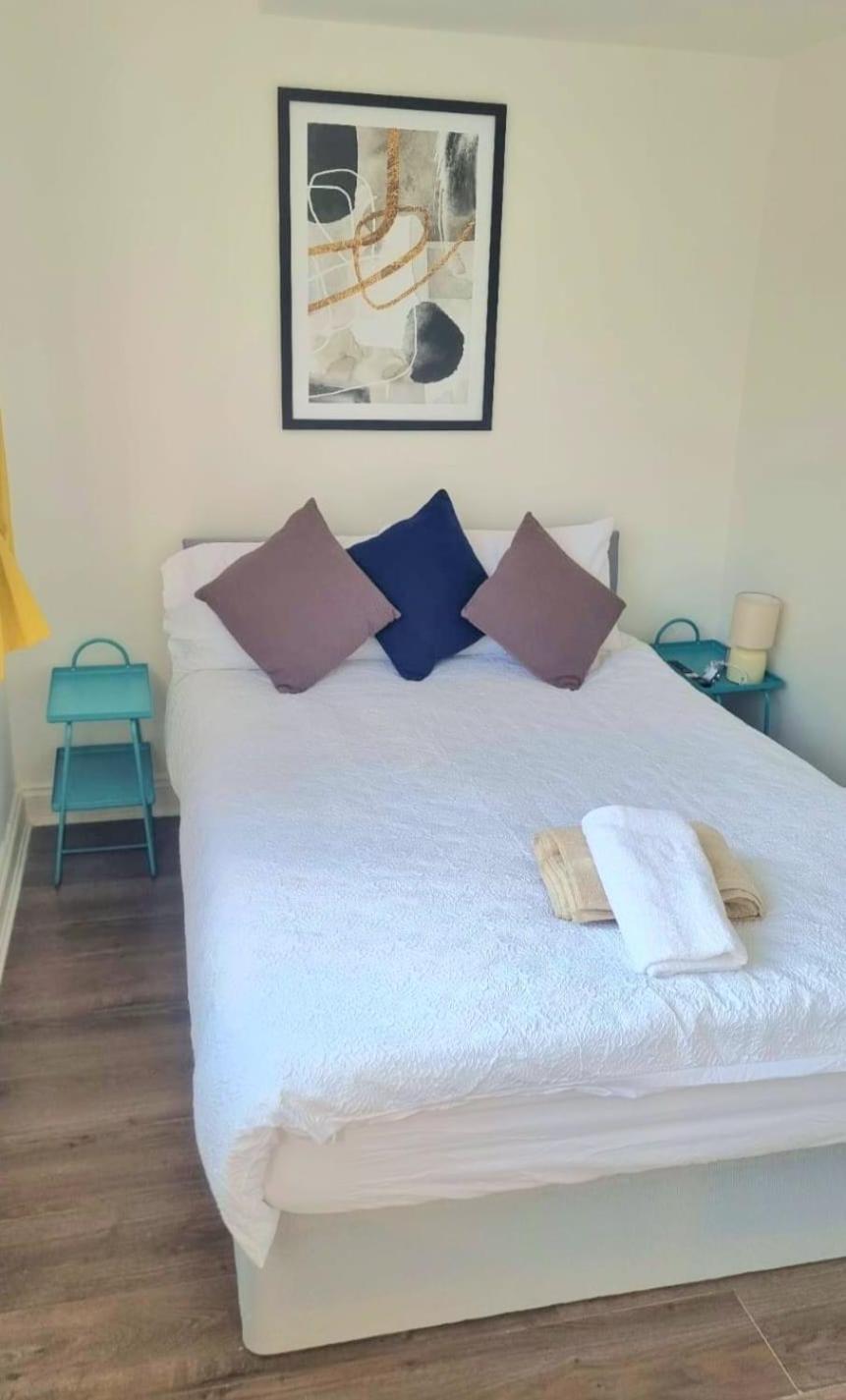Double Room with Private Bathroom photo 2