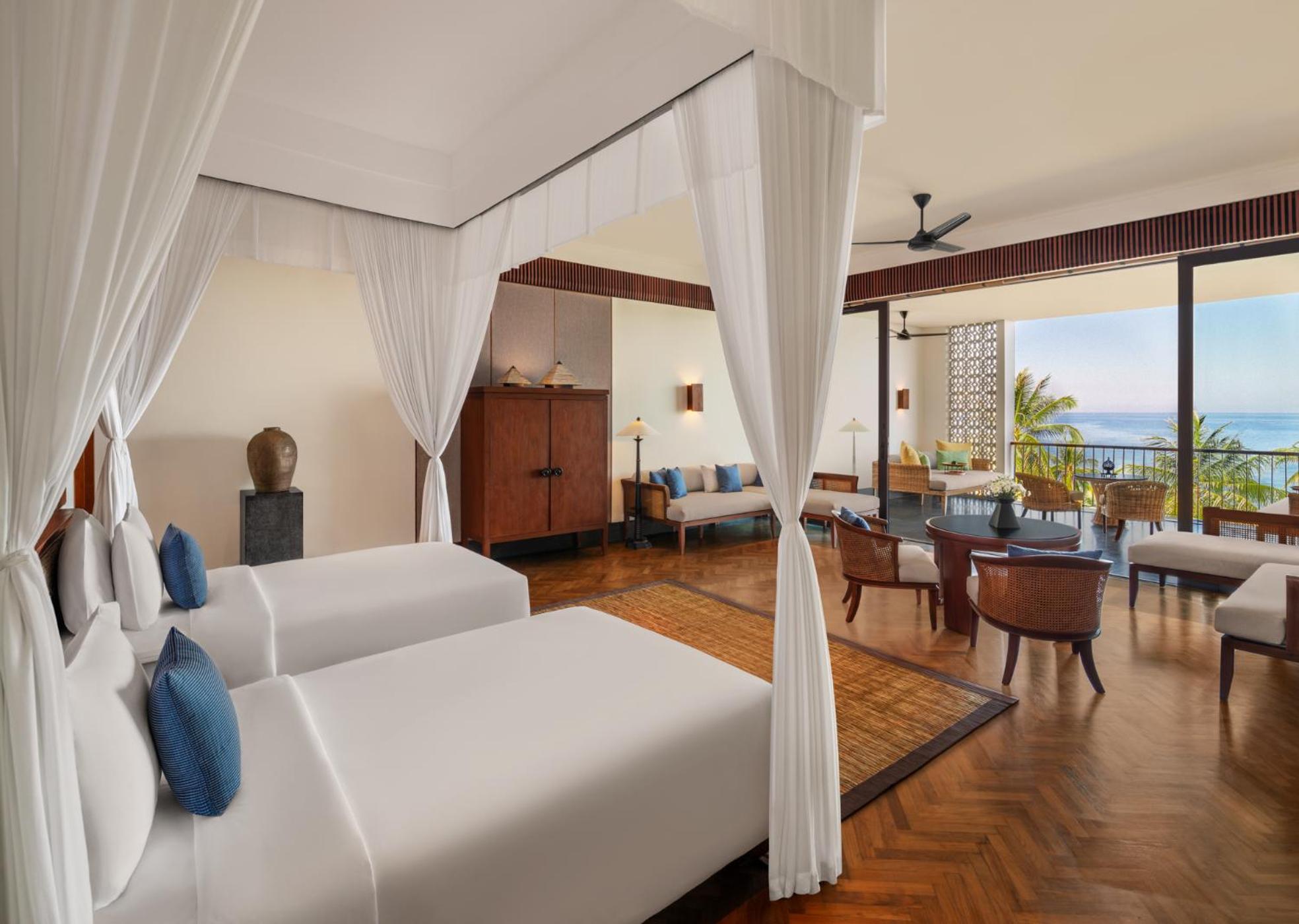 Deluxe Twin Suite with Balcony and Ocean View - High Floor - Photo 6