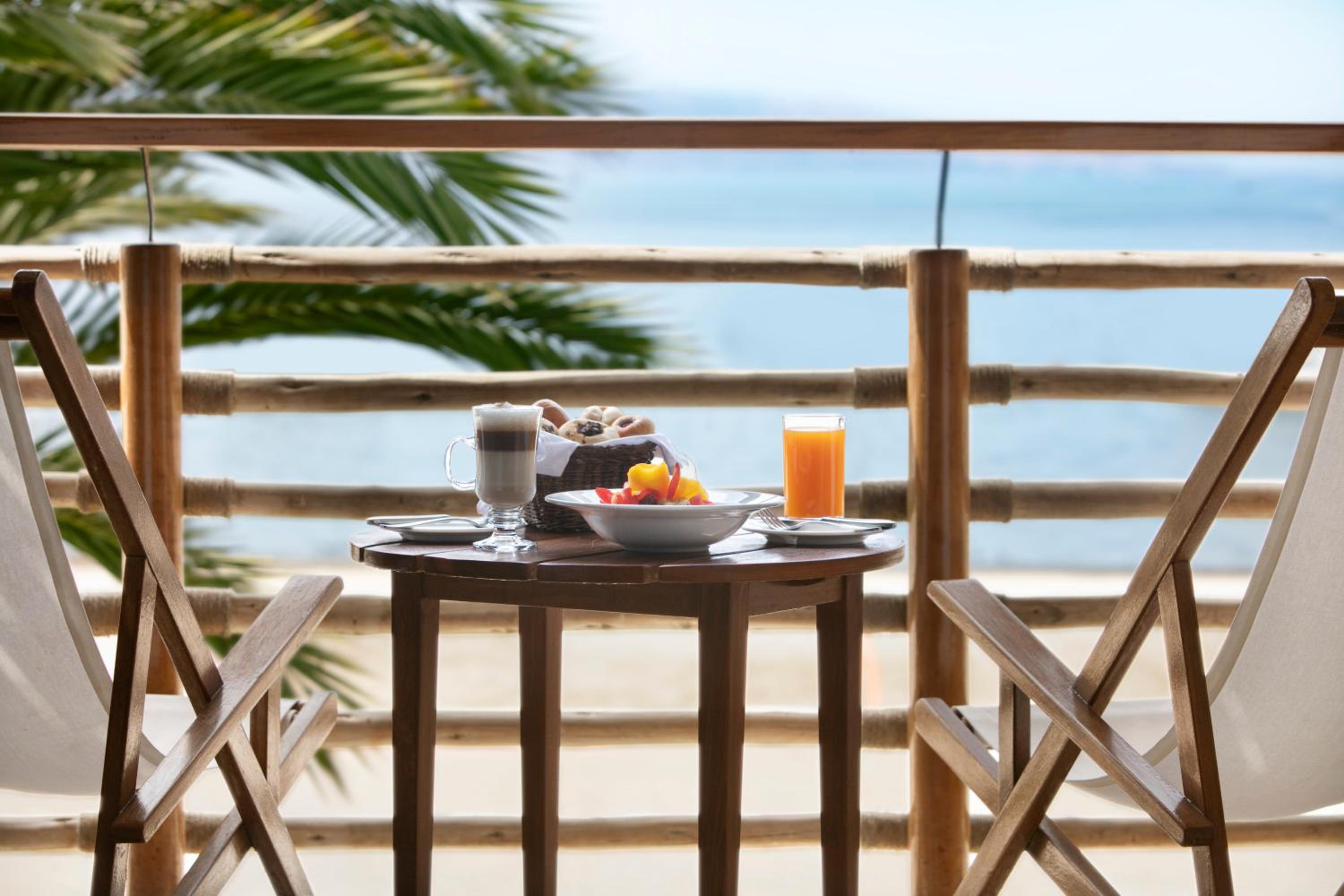 King Suite with Terrace and Ocean View photo 3
