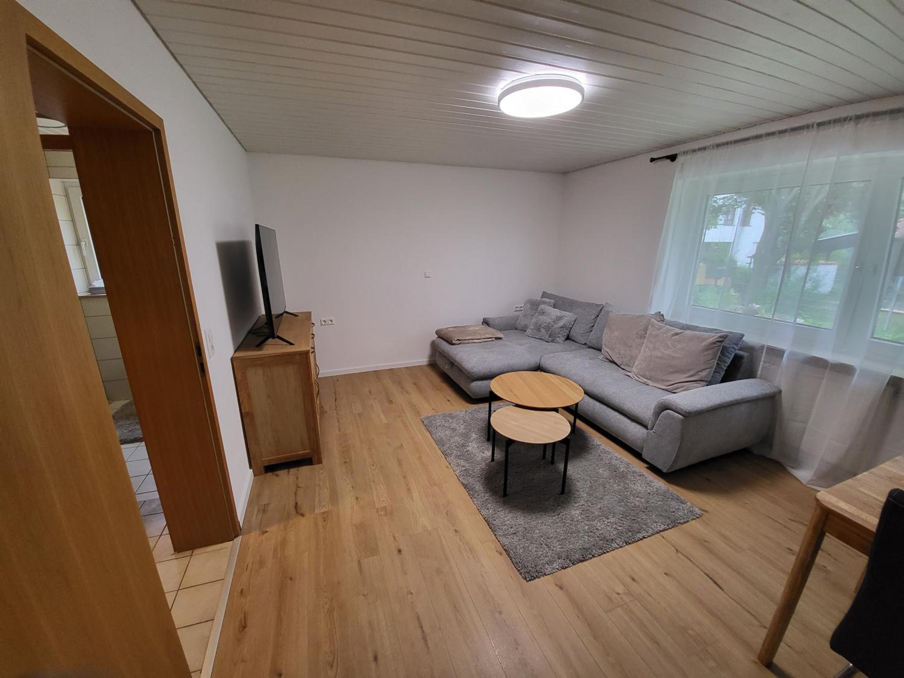 One-Bedroom Apartment photo 1