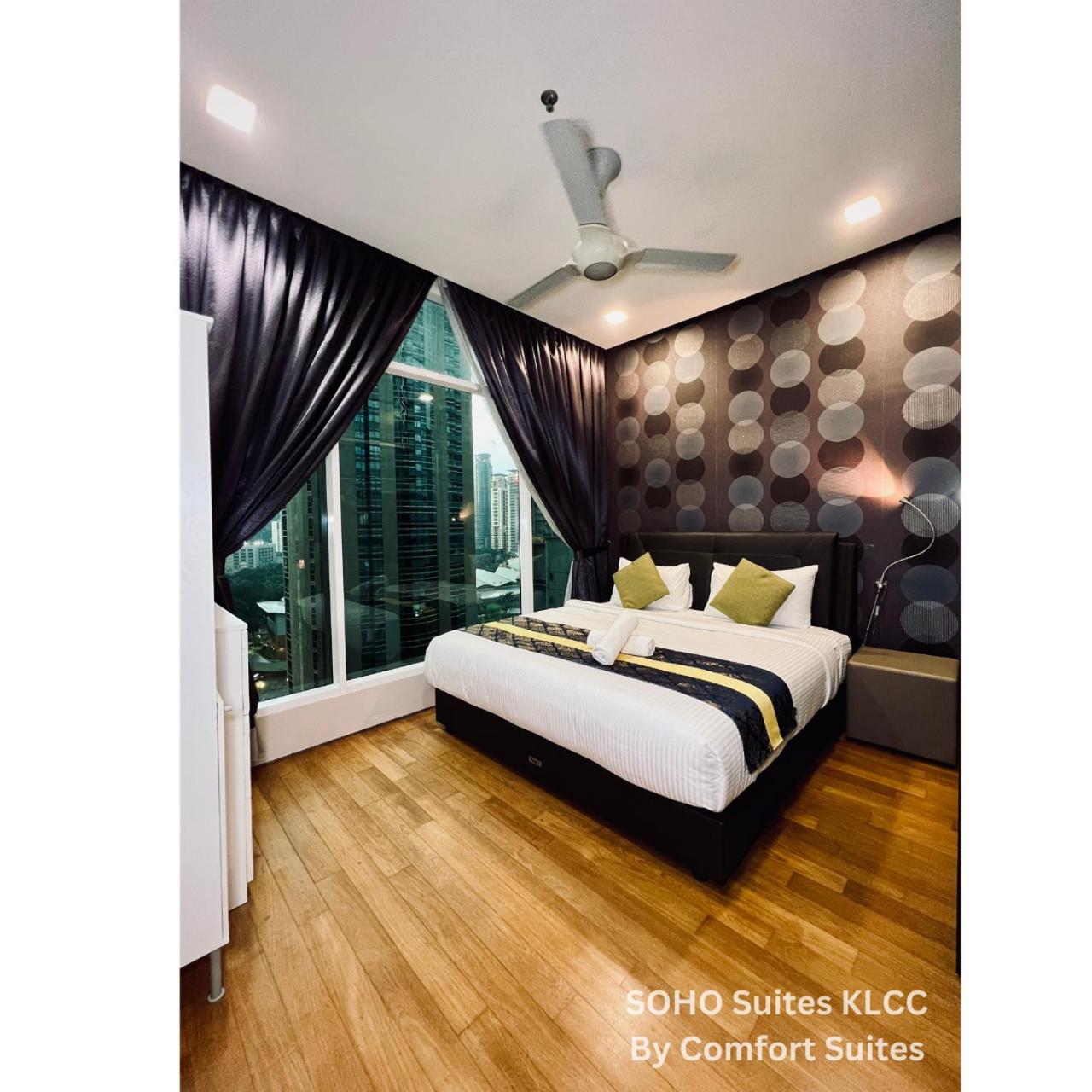 Two-Bedroom Apartment with City View