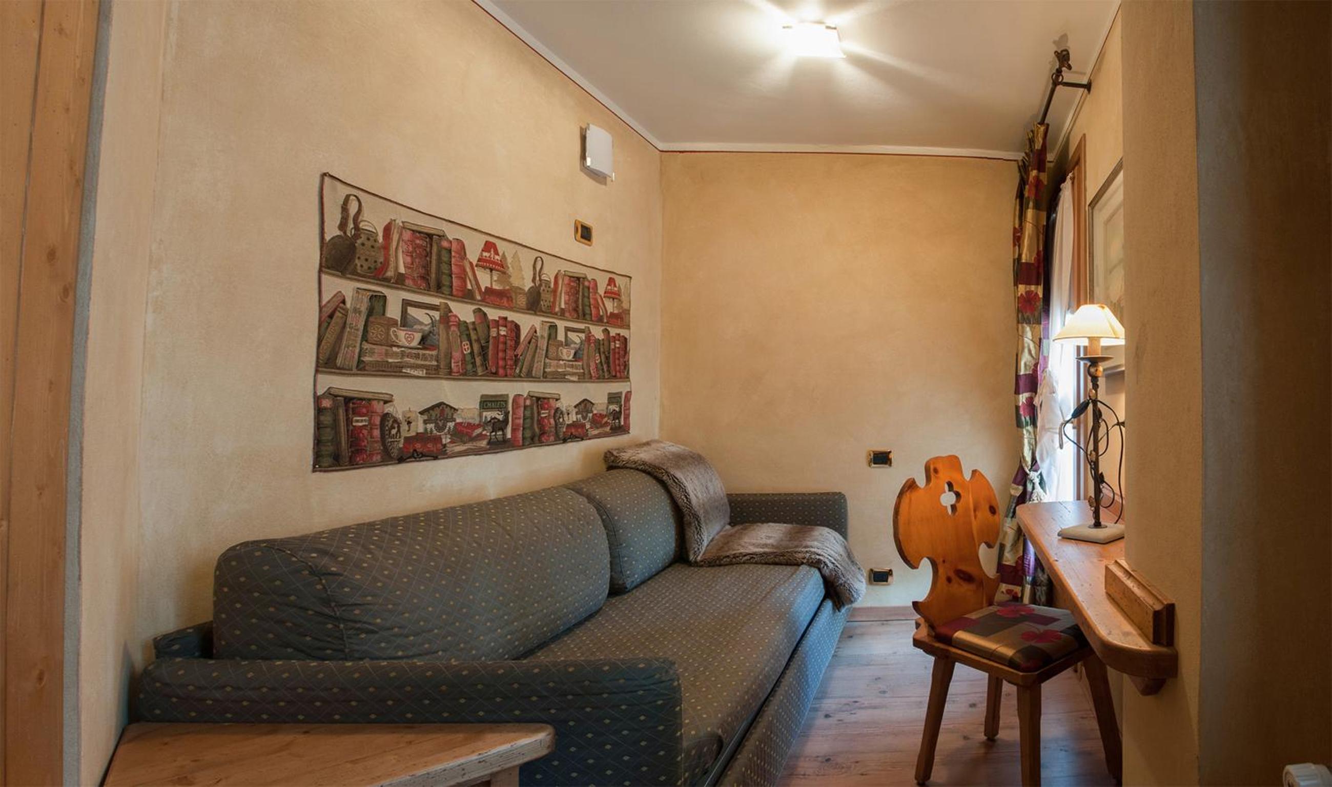 Family Room (2 Adults + 2 Children) photo 1