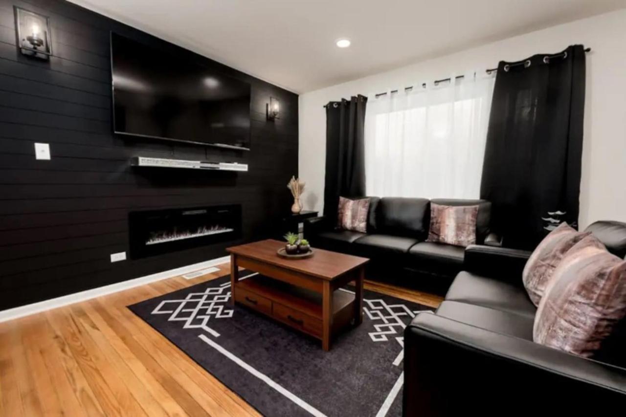 Four-Bedroom House photo 1