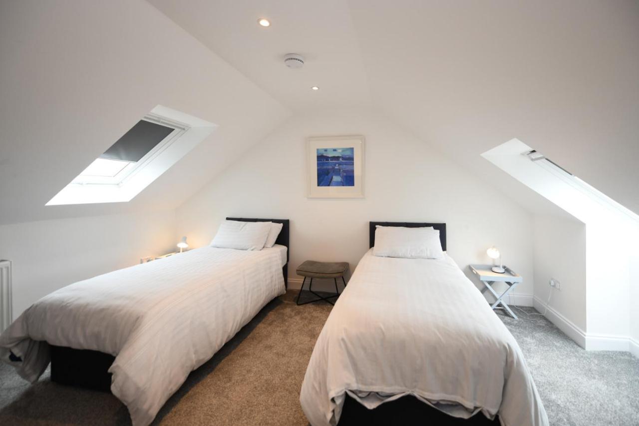 Two-Bedroom House photo 2
