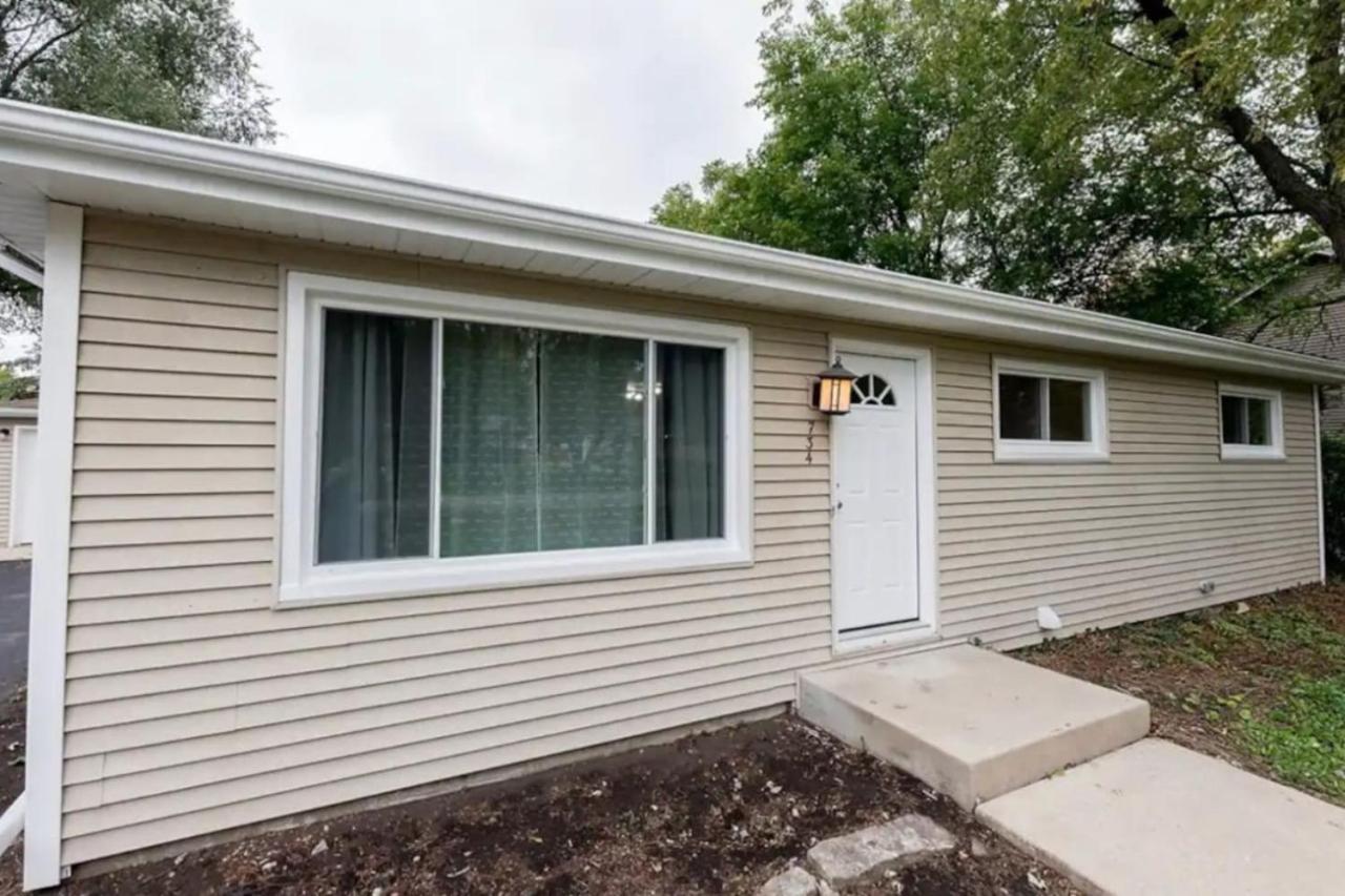 Four-Bedroom House photo 2