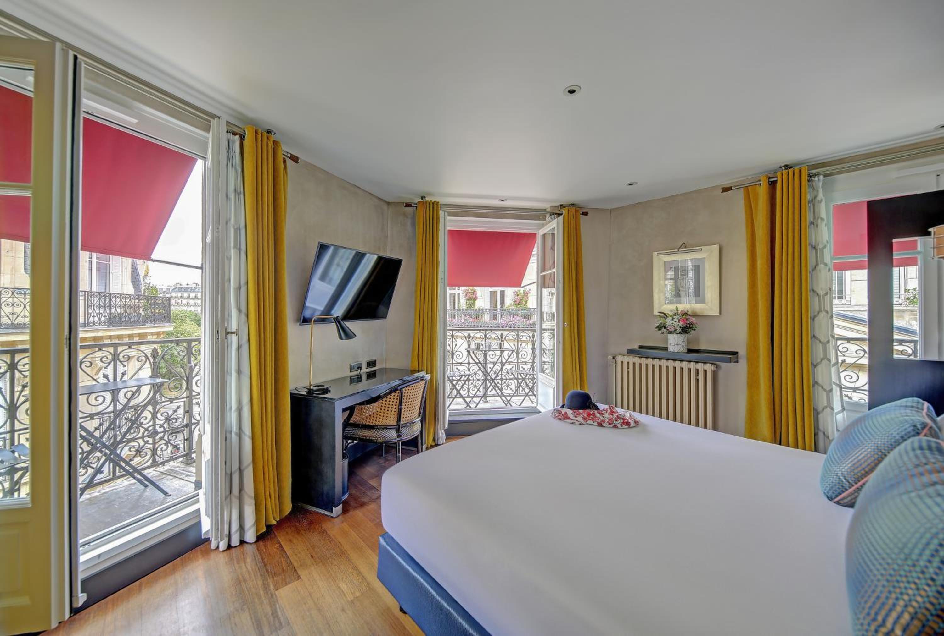Deluxe Double Room photo 2