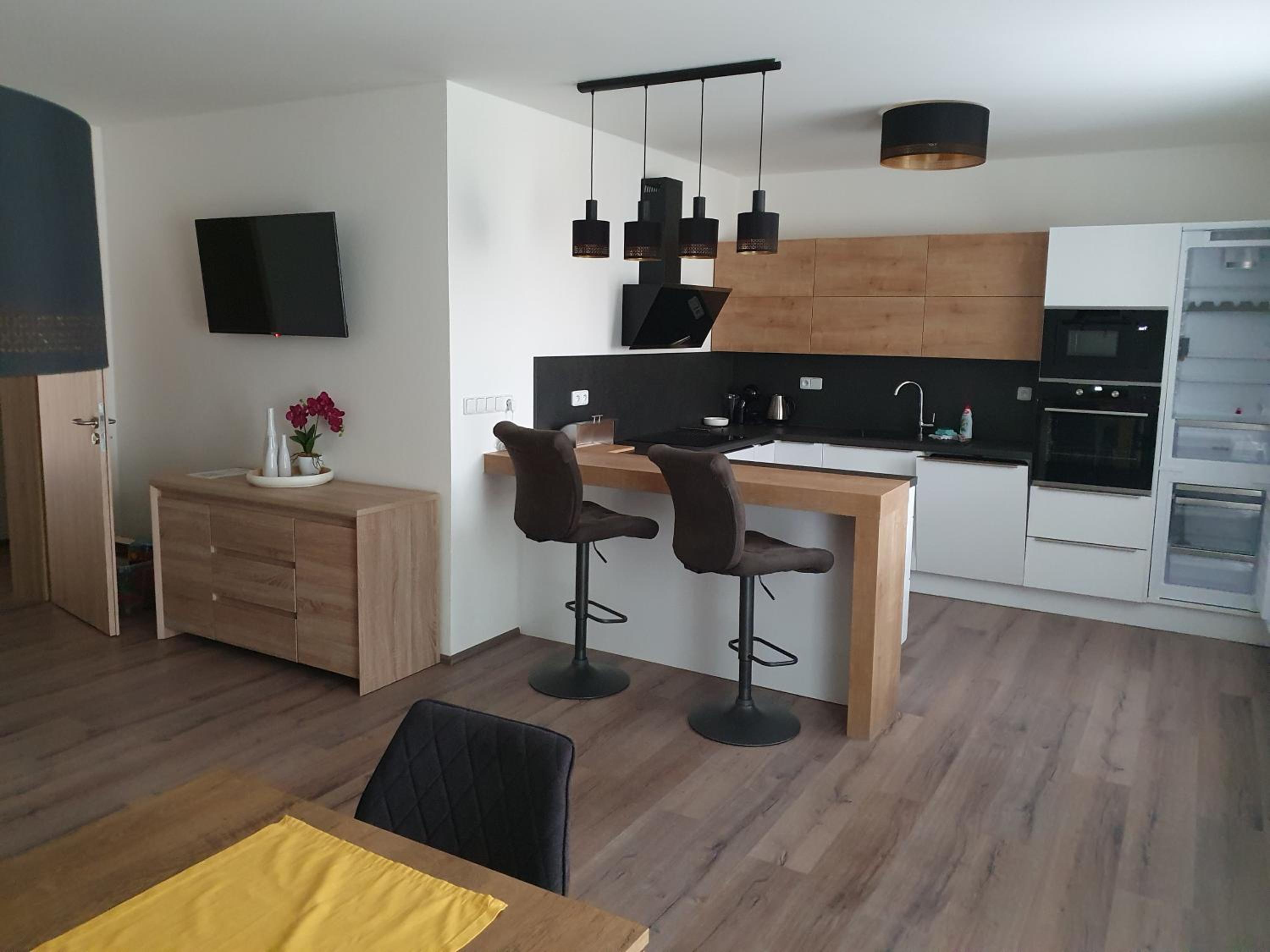 Two-Bedroom Apartment - Photo 32