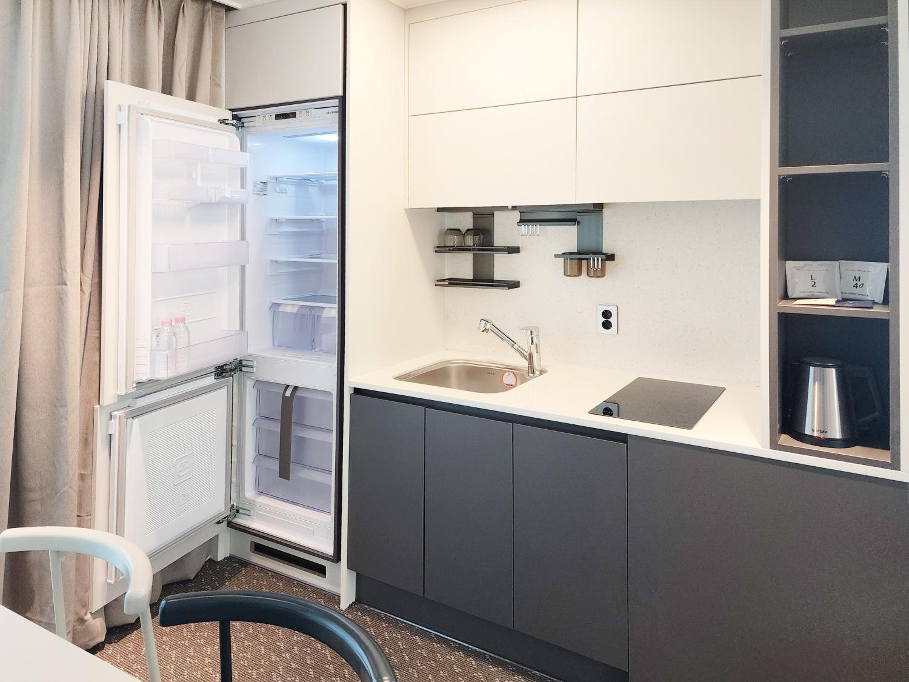 Panorama Ocean Suite - Photo 2