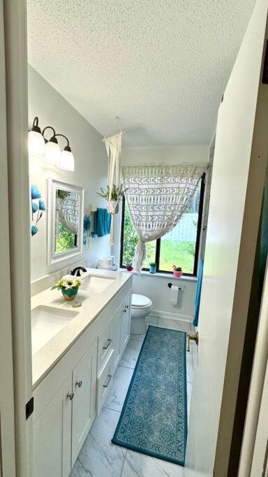 Two-Bedroom House photo 2