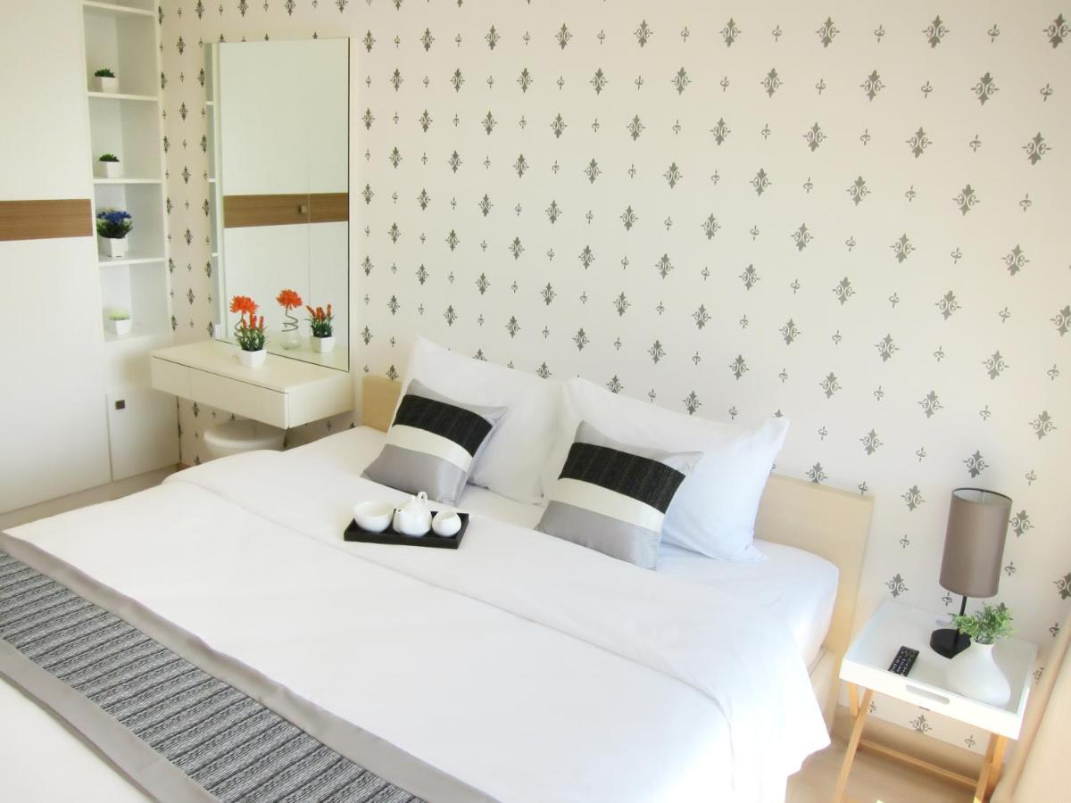 Executive King Suite - Non Smoking photo 2