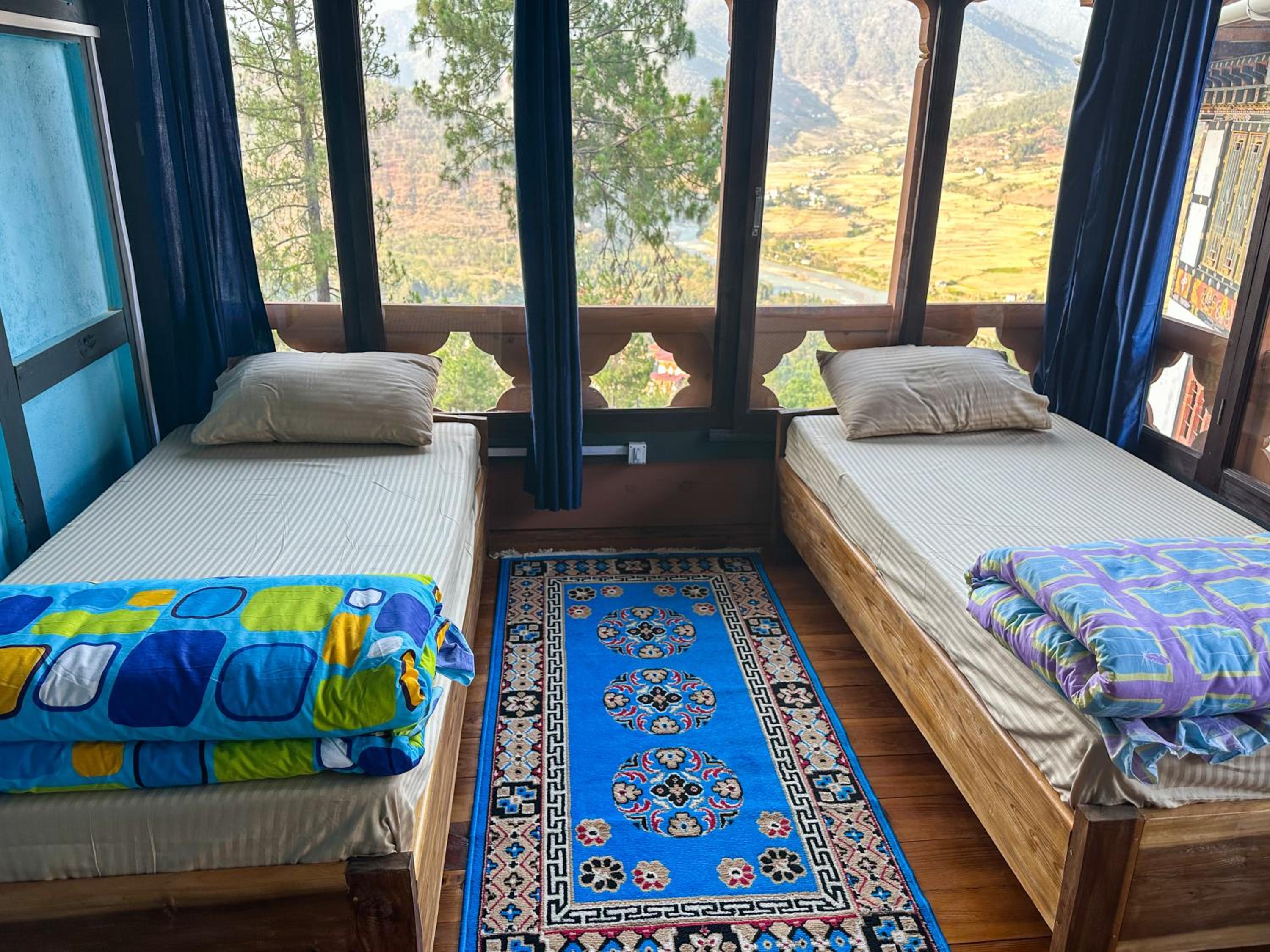 Twin Room with Mountain View photo 3