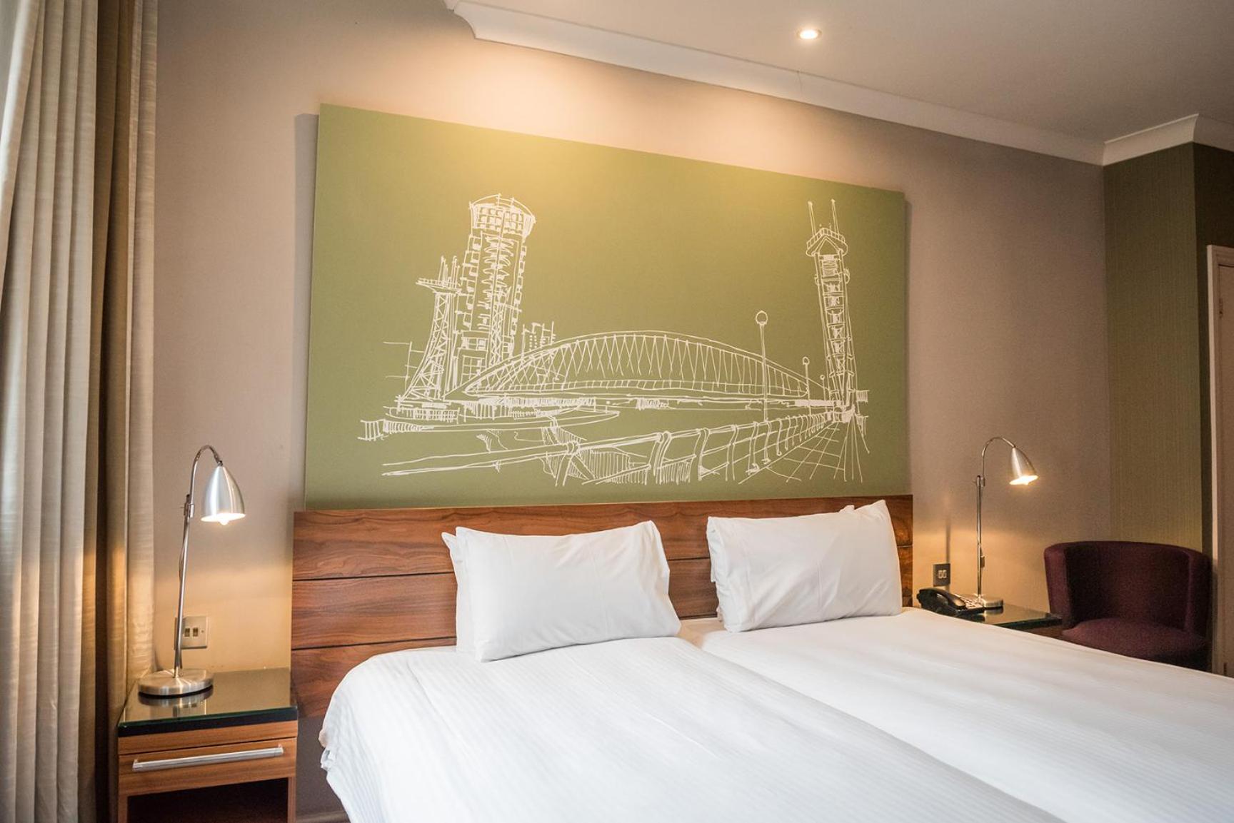 Standard Twin Room - Photo 1