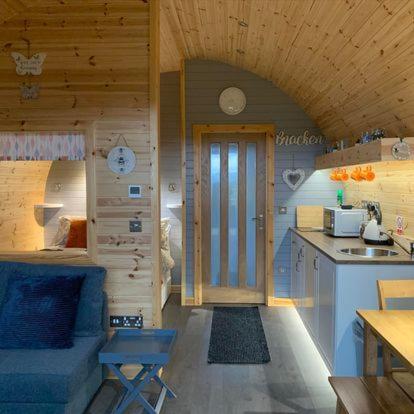 Luxury Glamping Pod without Hot Tub - Photo 14