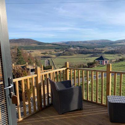 Luxury Glamping Pod without Hot Tub - Photo 18