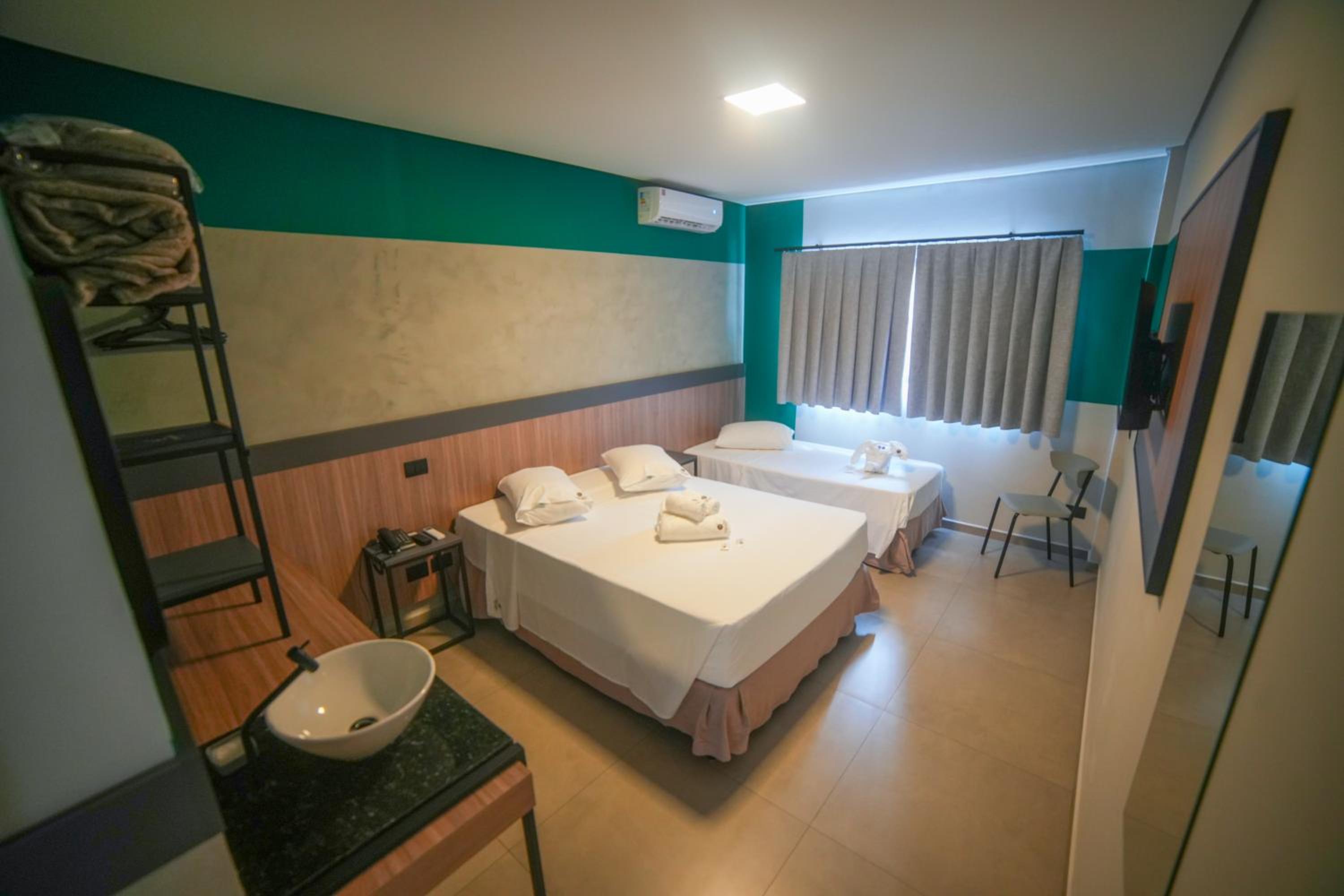 Triple Room