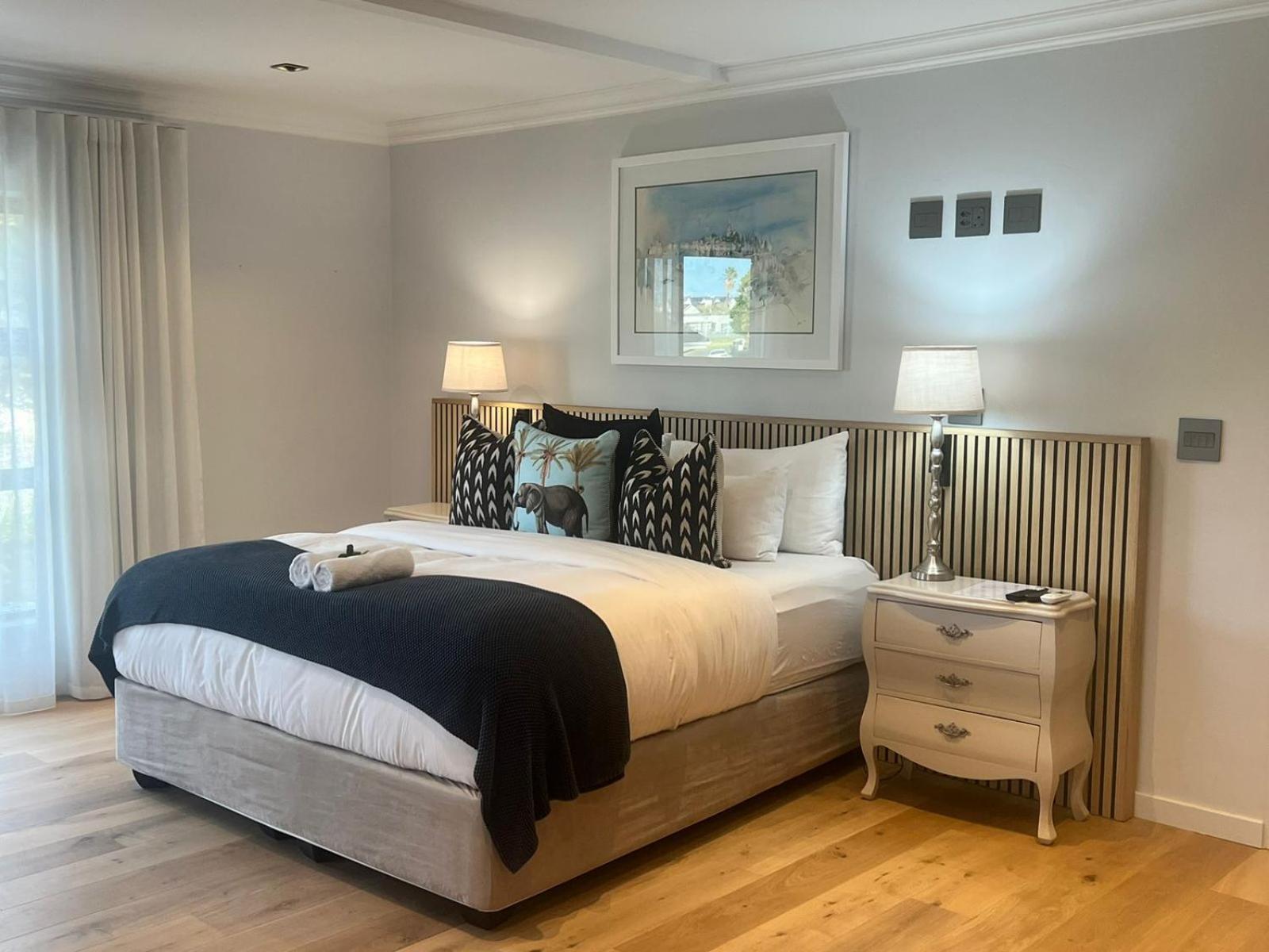 Deluxe King Room photo 3