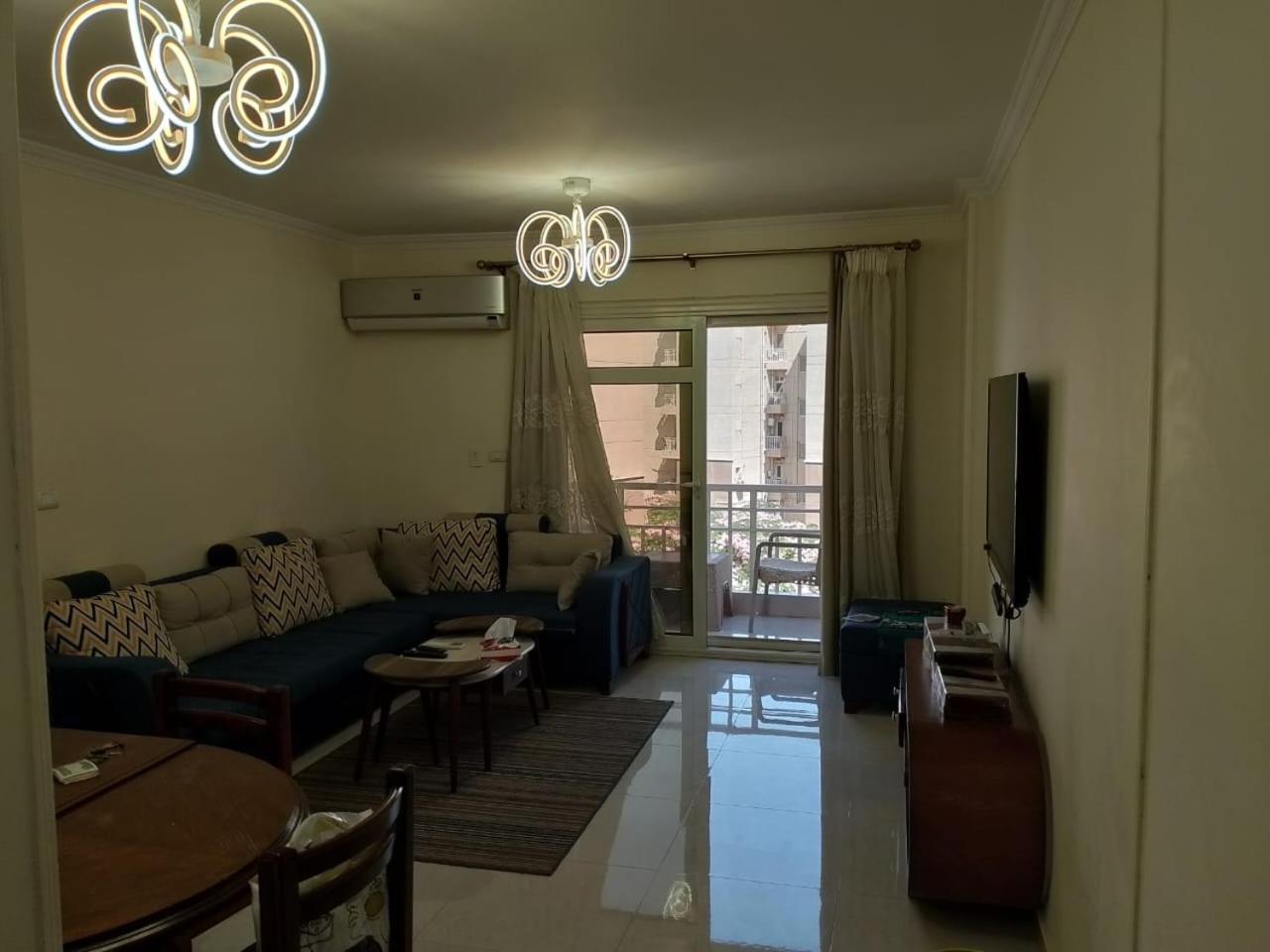 Two-Bedroom Apartment - Photo 9