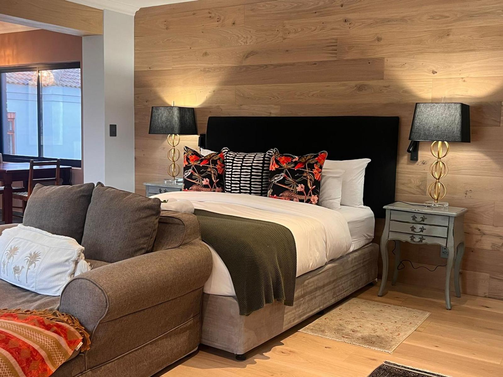 Deluxe King Room photo 2