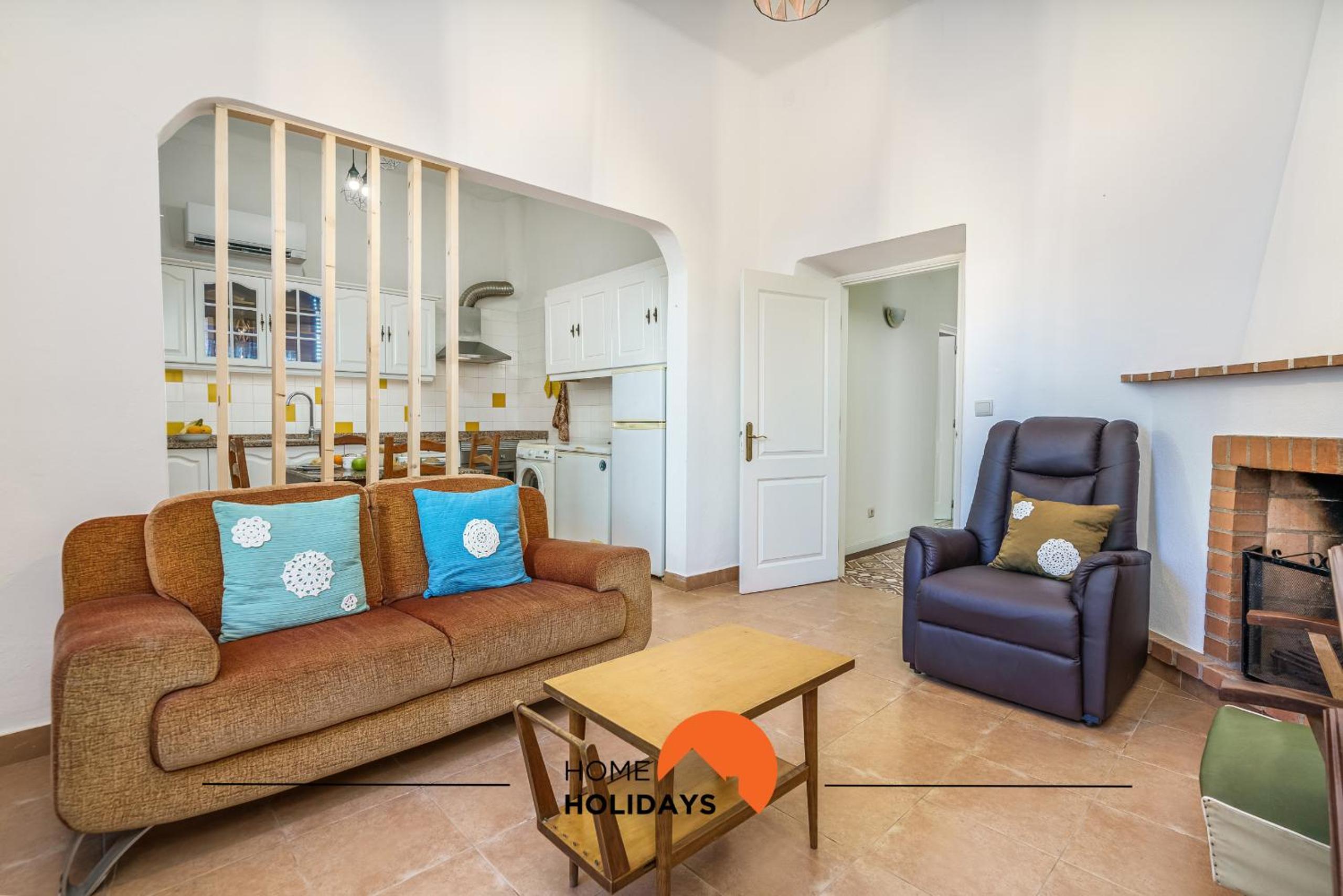 Two-Bedroom House photo 2