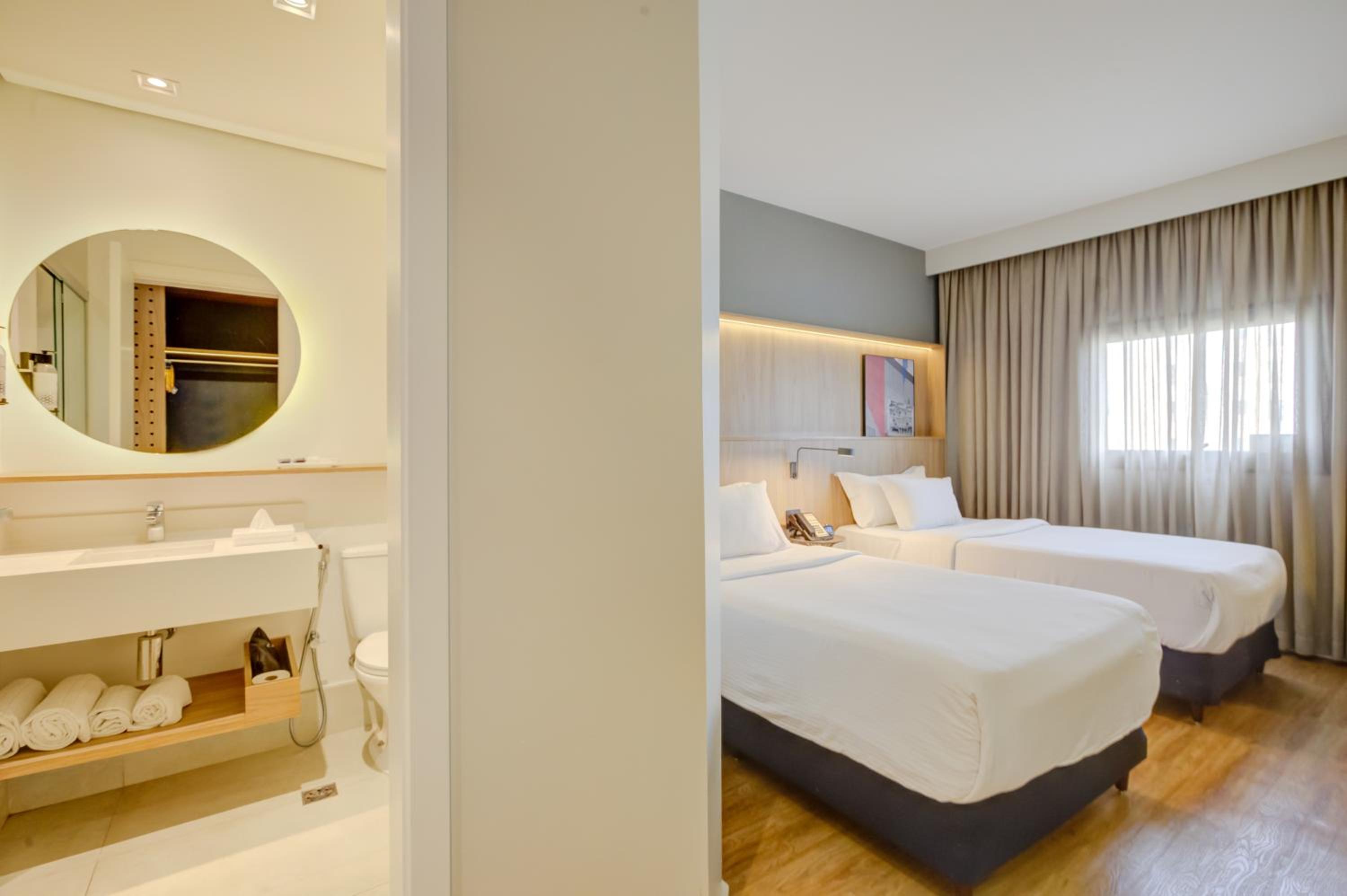 Twin Room - Non-Smoking