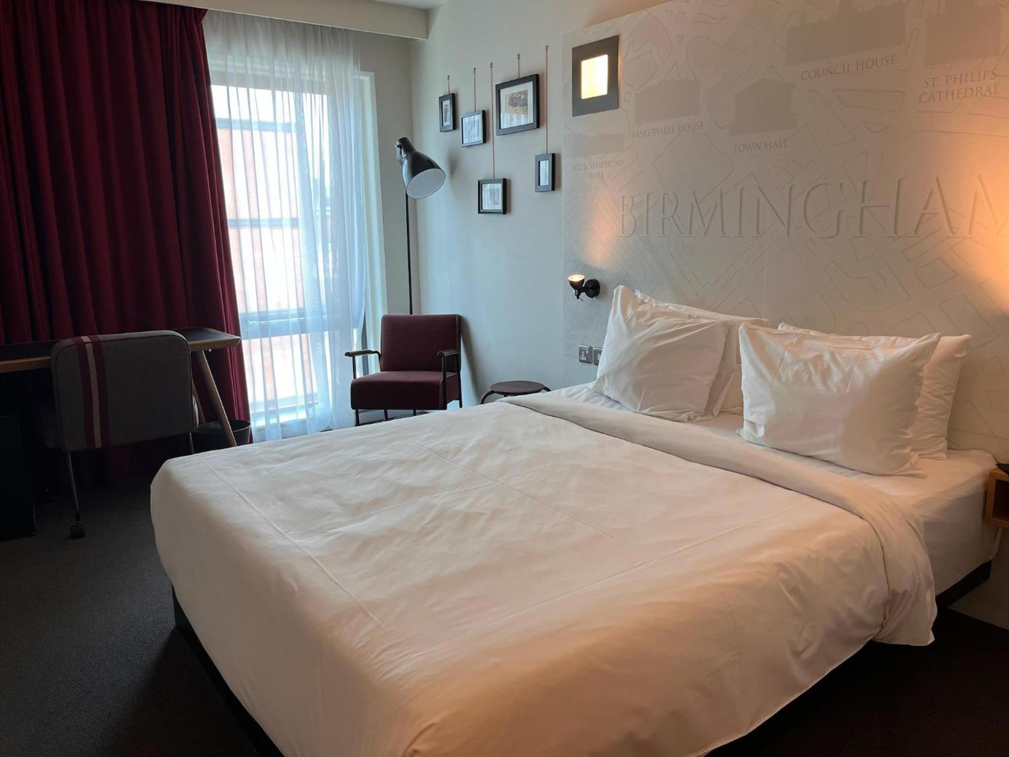 Double Room - Photo 9