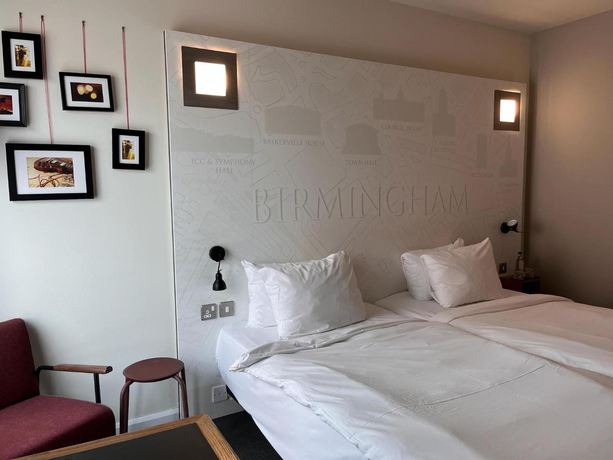 Twin Room - Photo 5