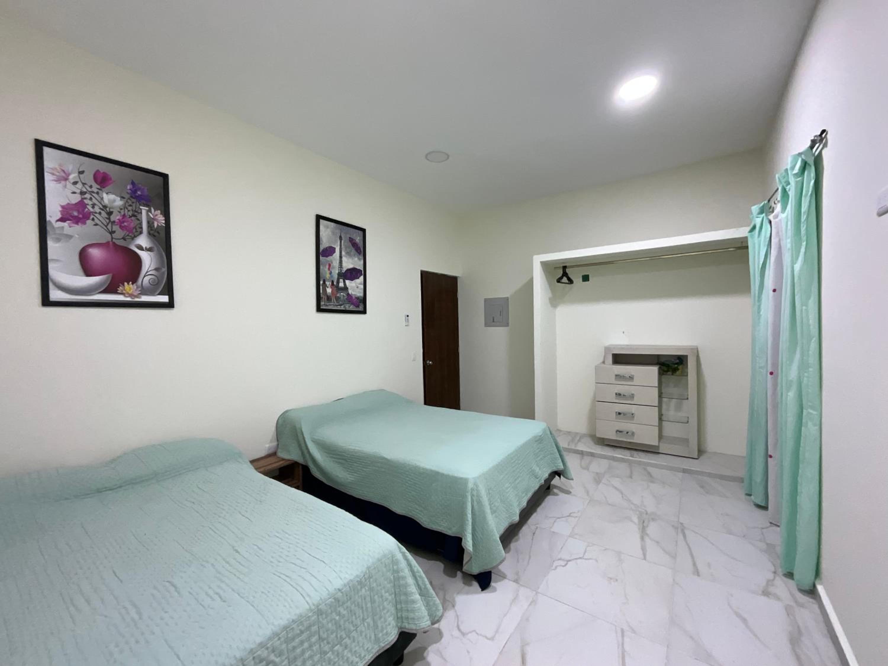 Villa photo 2