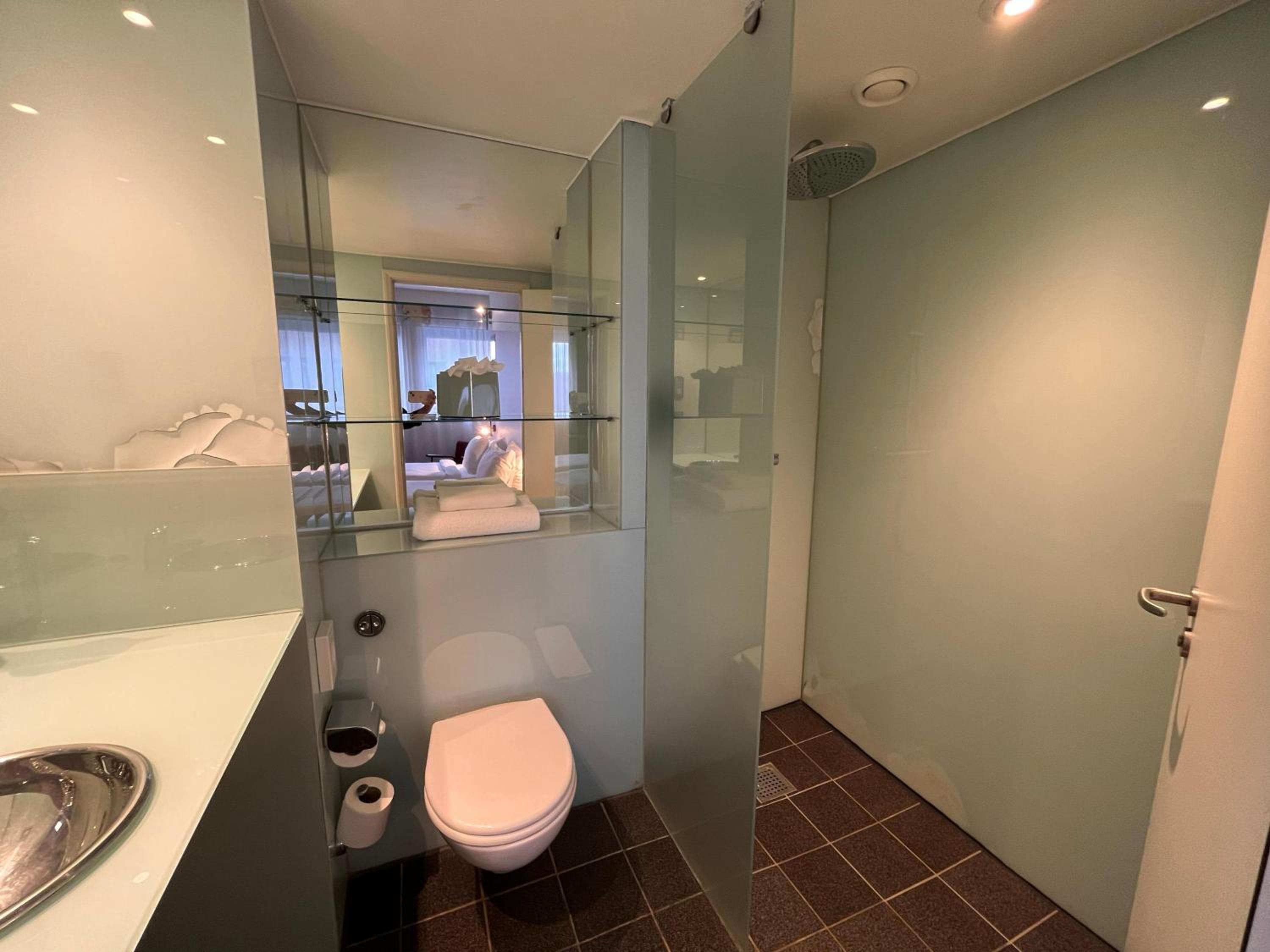 Double Room - Photo 4