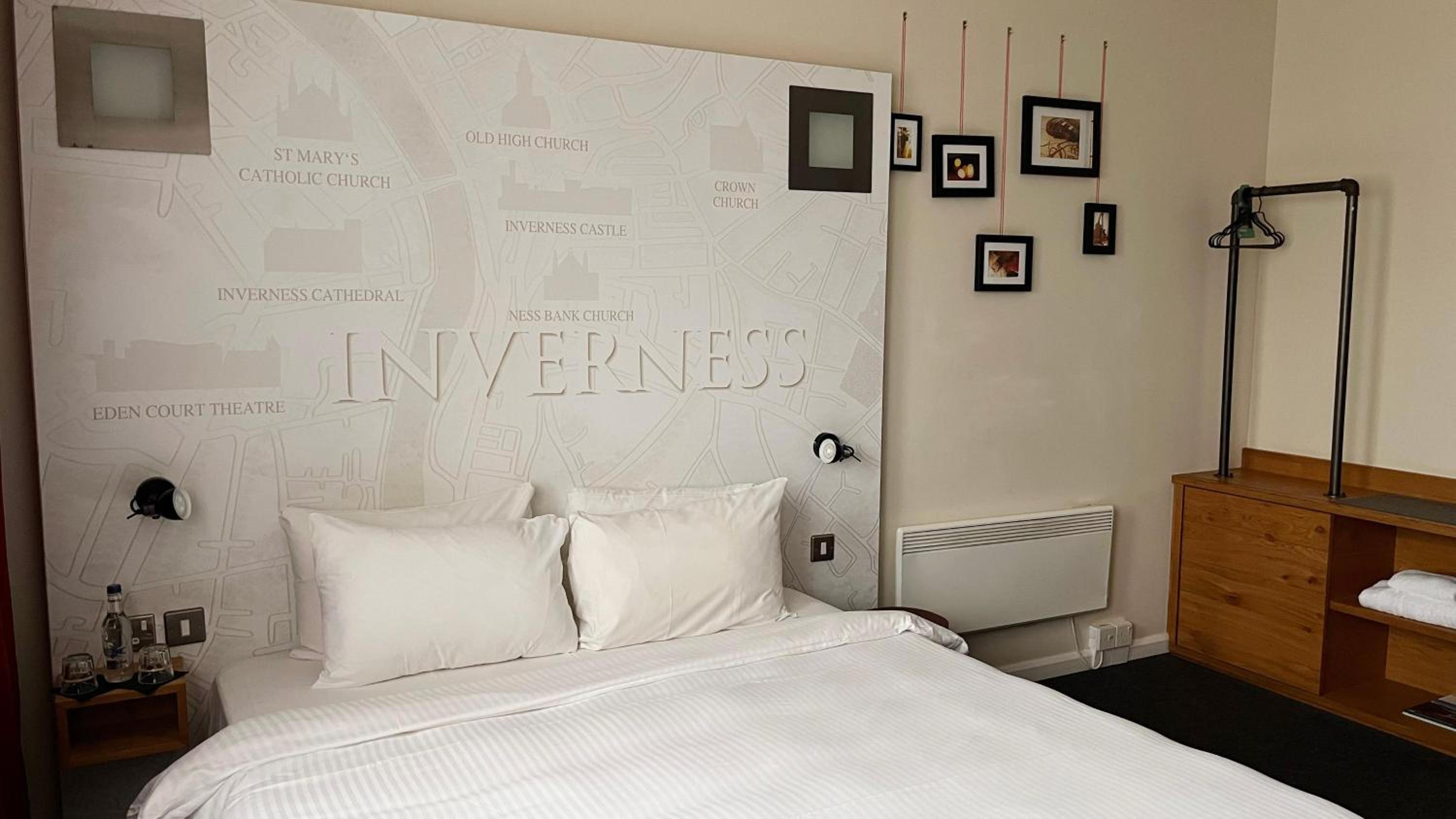 Double Room - Photo 10