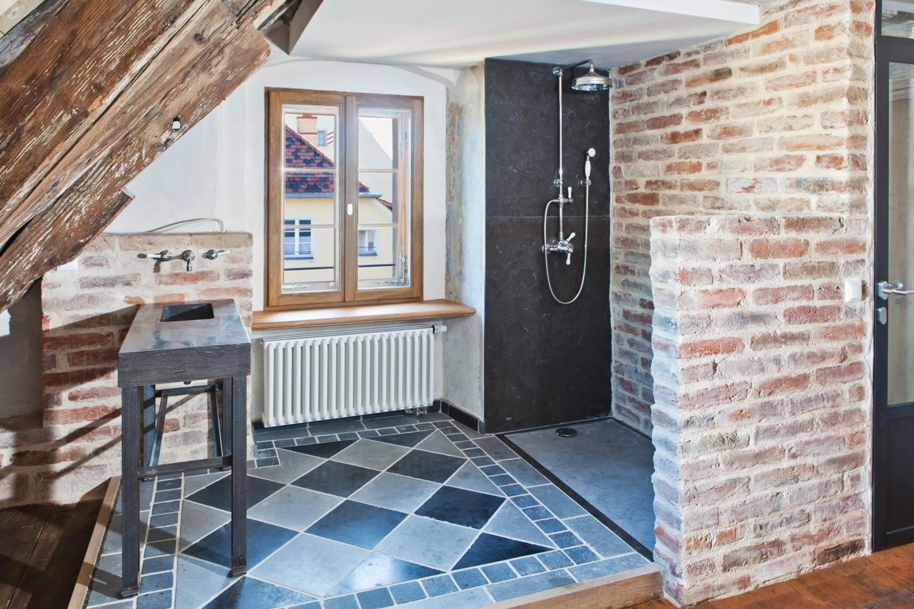 Double Room - Photo 3