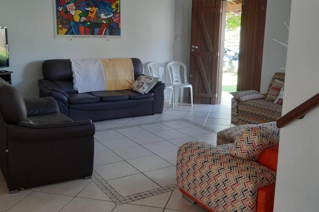 Three-Bedroom House photo 2